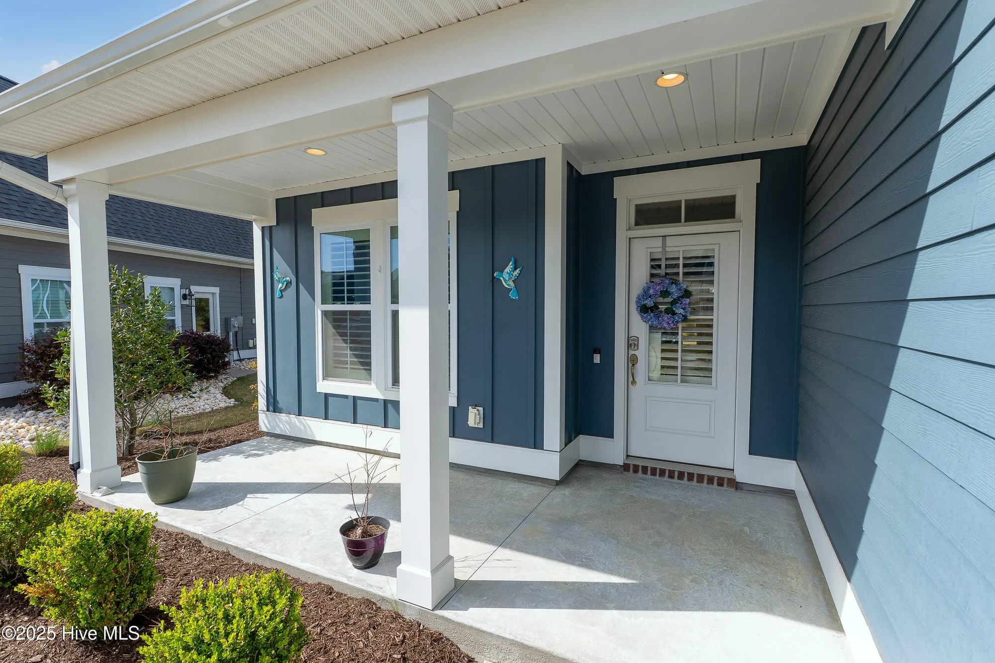 Property Slideshow image 4 of 37 | 3680 battery ln, Southport, NC, 28461