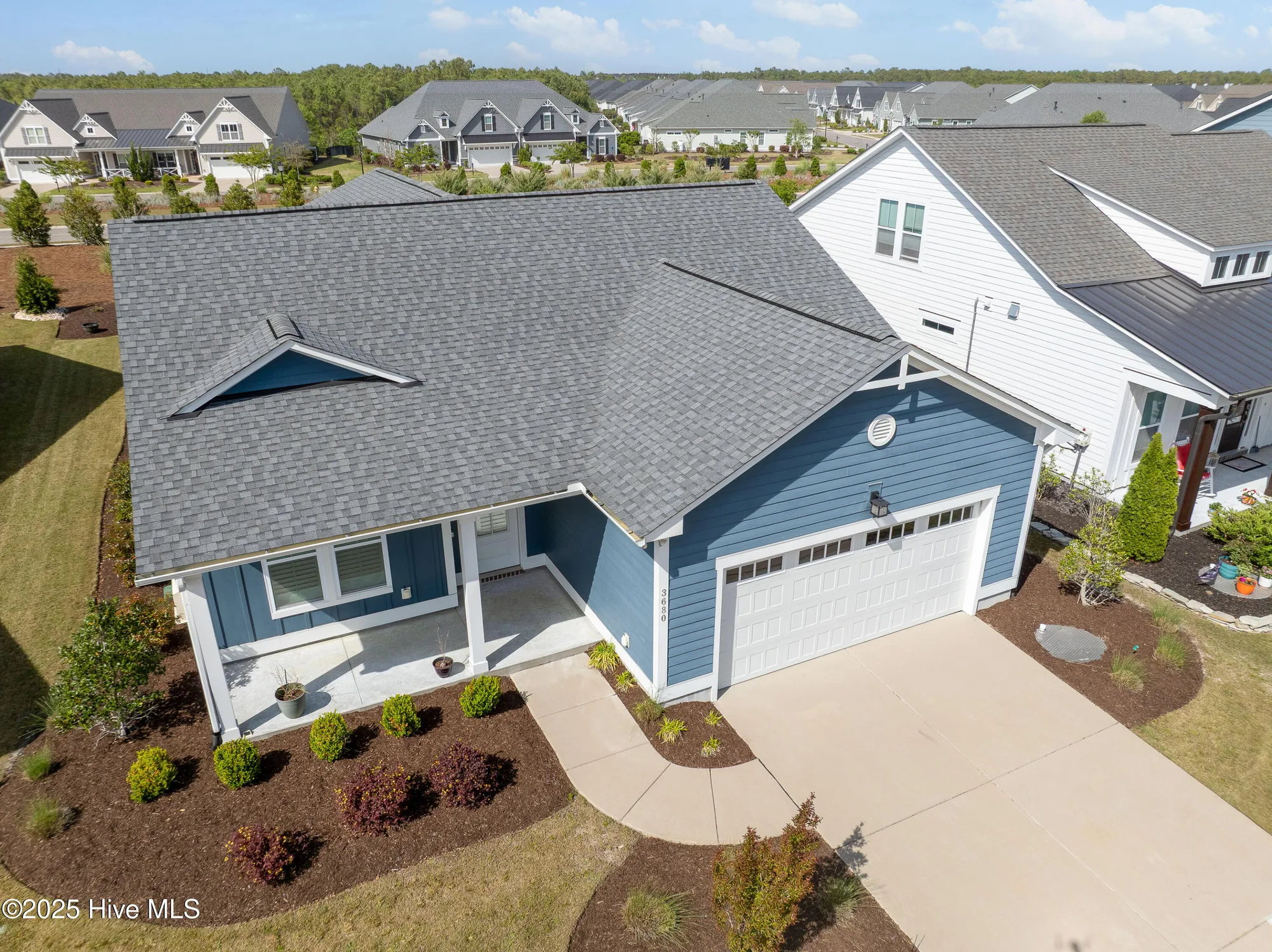 Property Slideshow image 8 of 37 | 3680 battery ln, Southport, NC, 28461