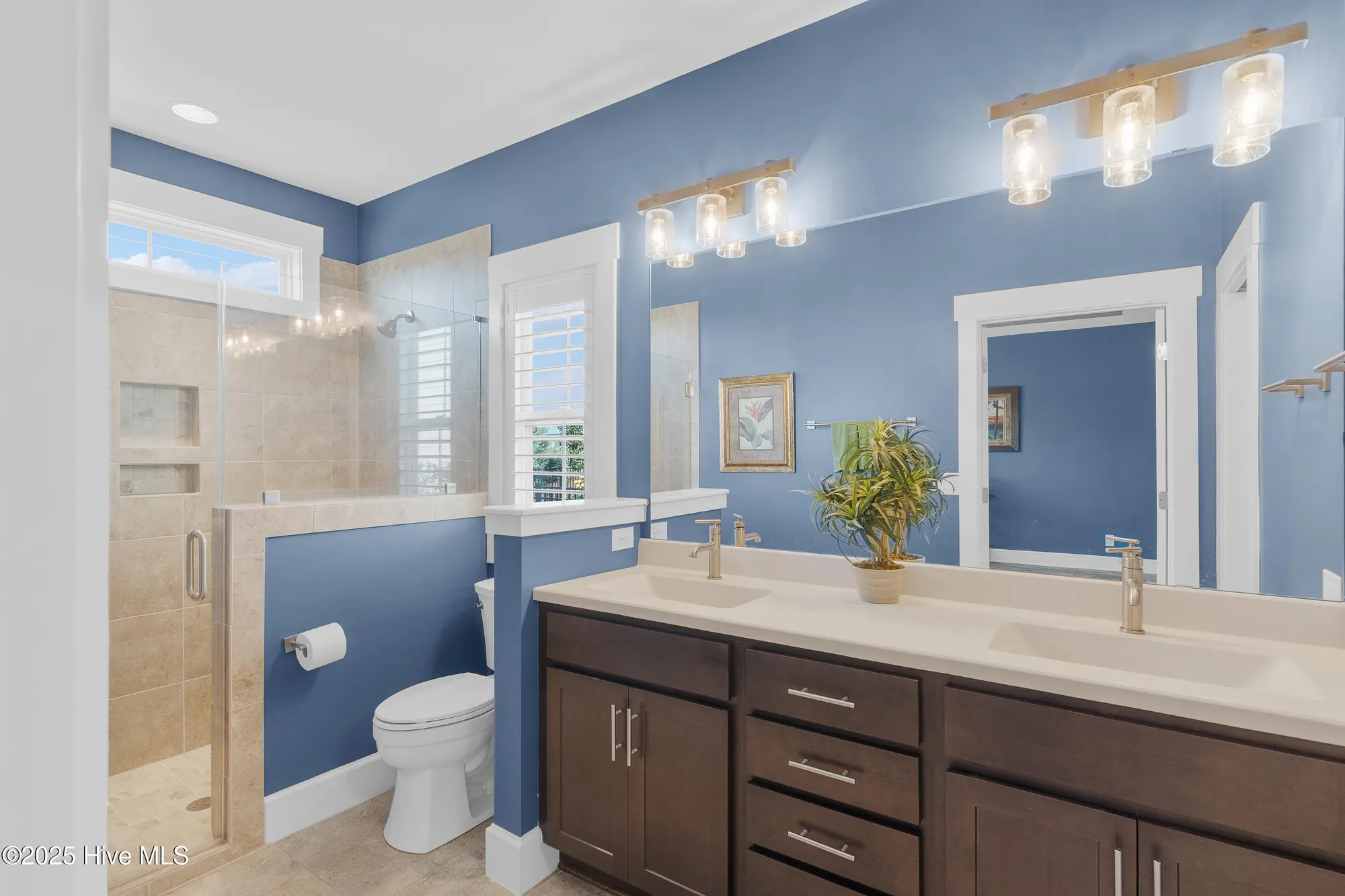 Property Slideshow image 27 of 37 | 3680 battery ln, Southport, NC, 28461