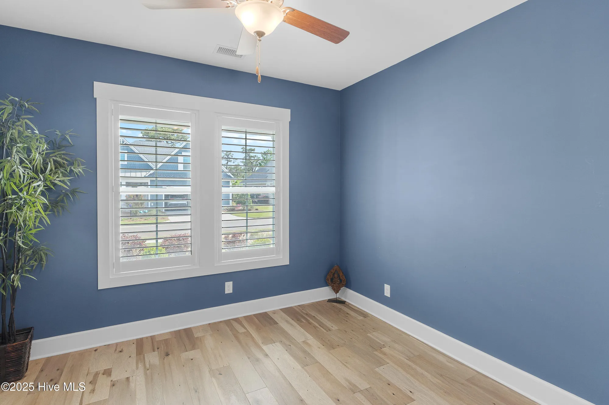 Property Slideshow image 20 of 37 | 3680 battery ln, Southport, NC, 28461