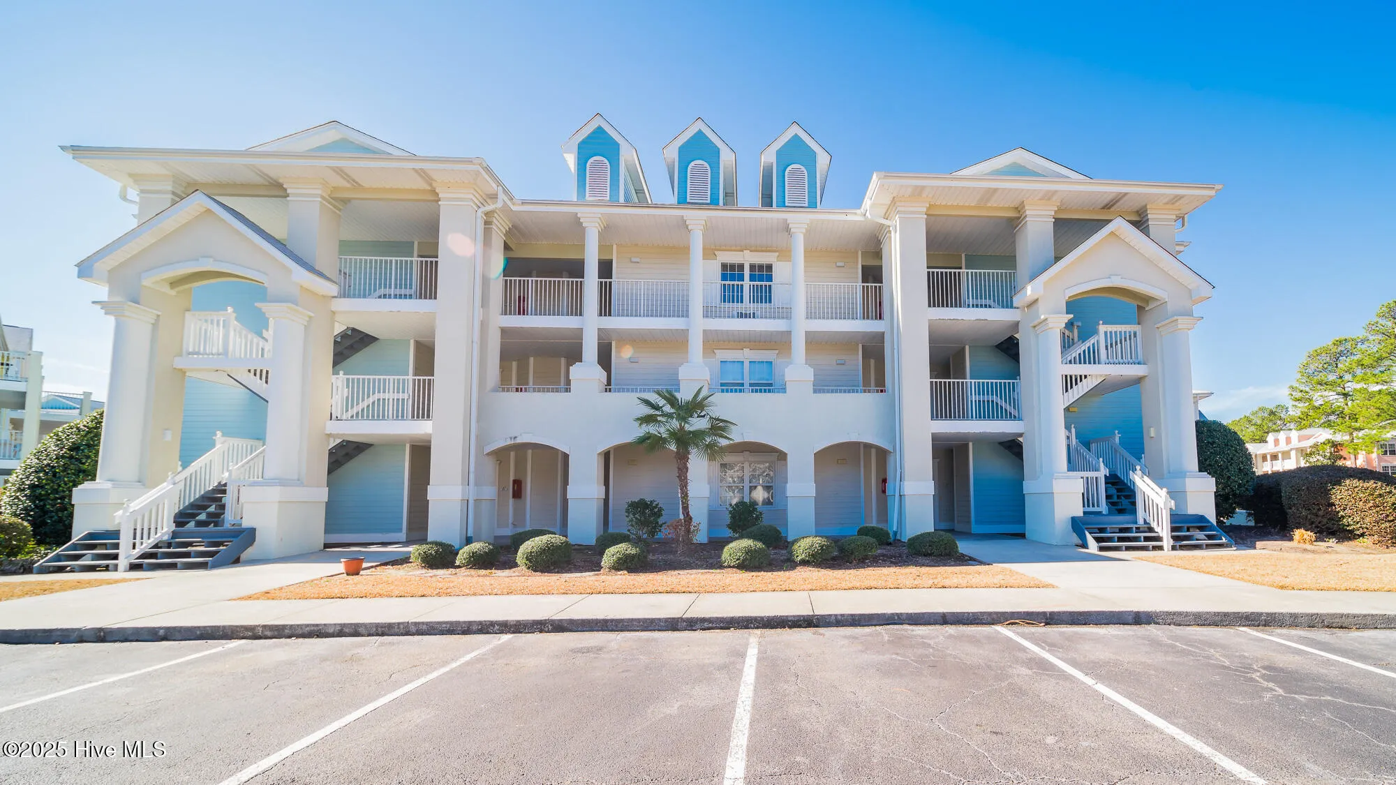 Property Slideshow image 1 of 46 | 330 s middleton dr 1209, Calabash, NC, 28467