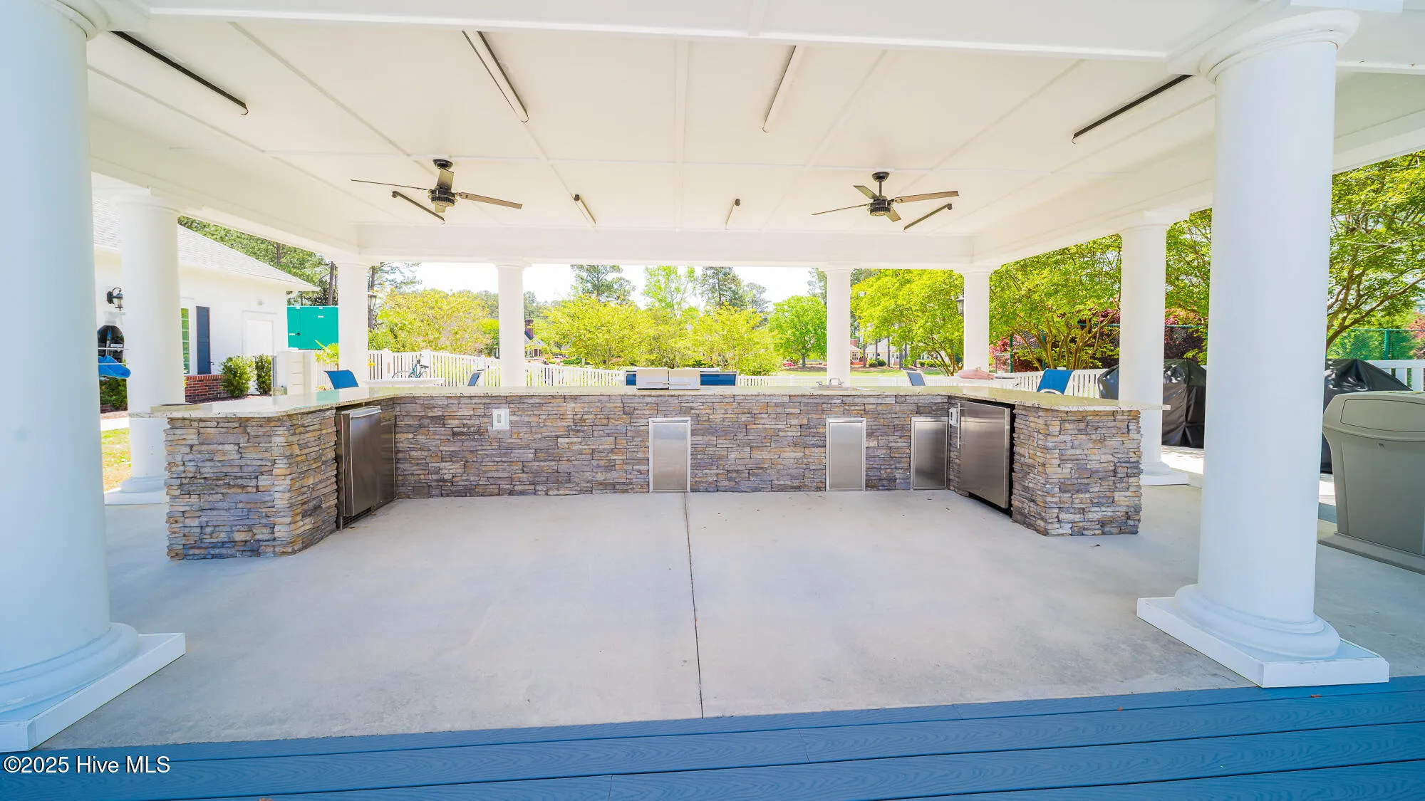 Property Slideshow image 37 of 46 | 330 s middleton dr 1209, Calabash, NC, 28467