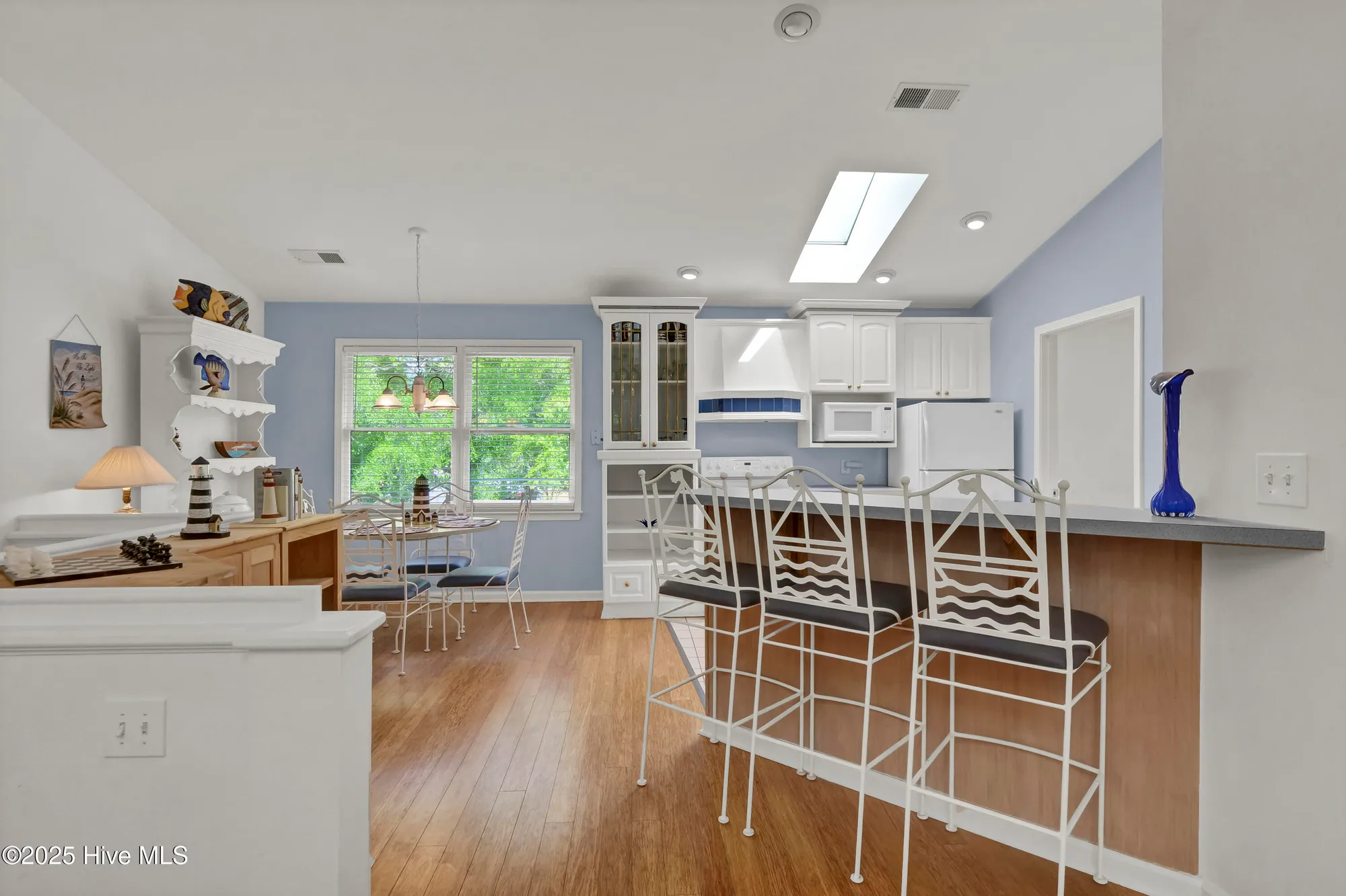 Property Slideshow image 3 of 48 | 234 kings trl apt 25b, Sunset Beach, NC, 28468