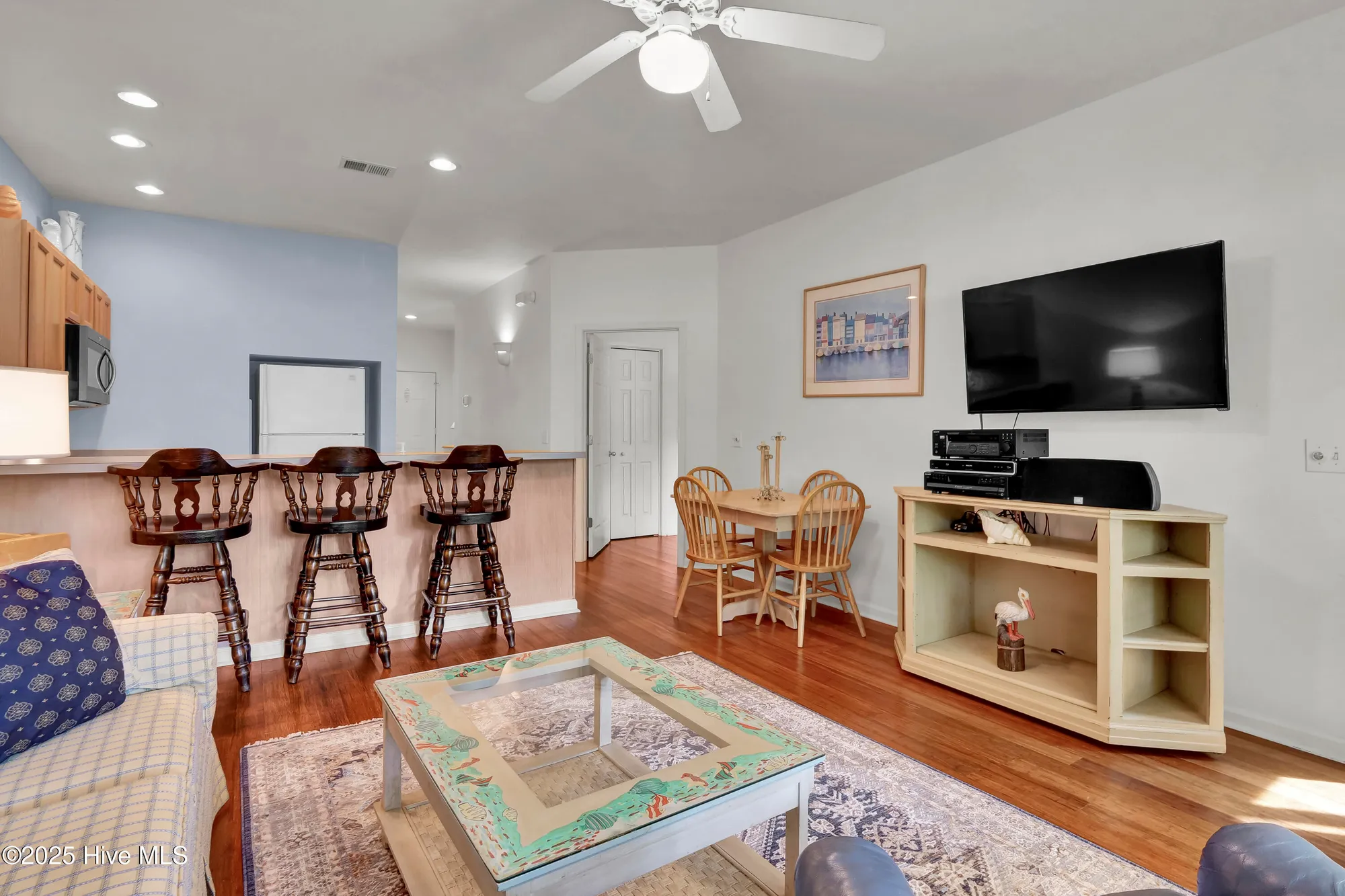 Property Slideshow image 22 of 48 | 234 kings trl apt 25b, Sunset Beach, NC, 28468
