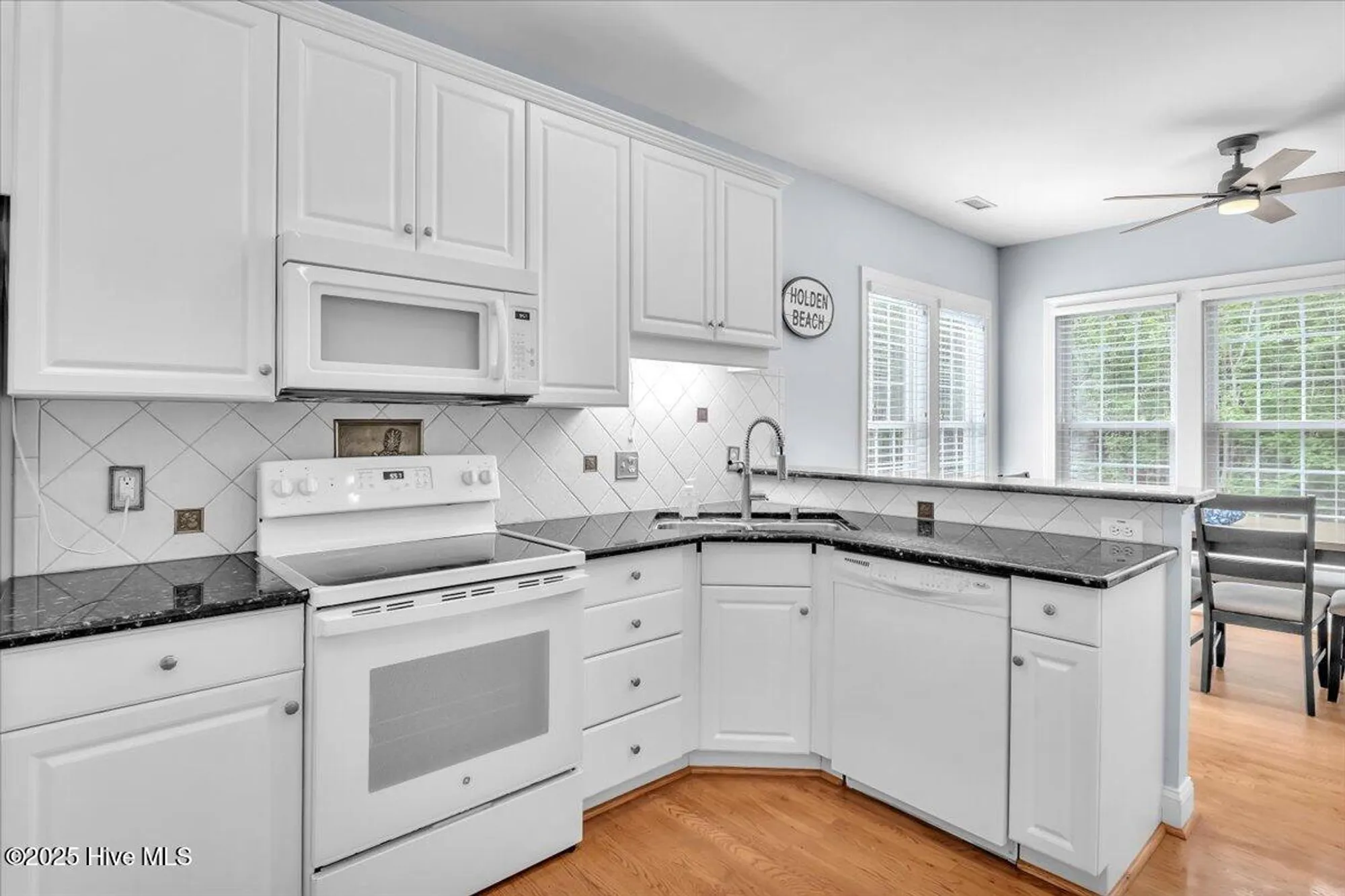 Property Slideshow image 10 of 83 | 487 broomsedge ct, Bolivia, NC, 28422