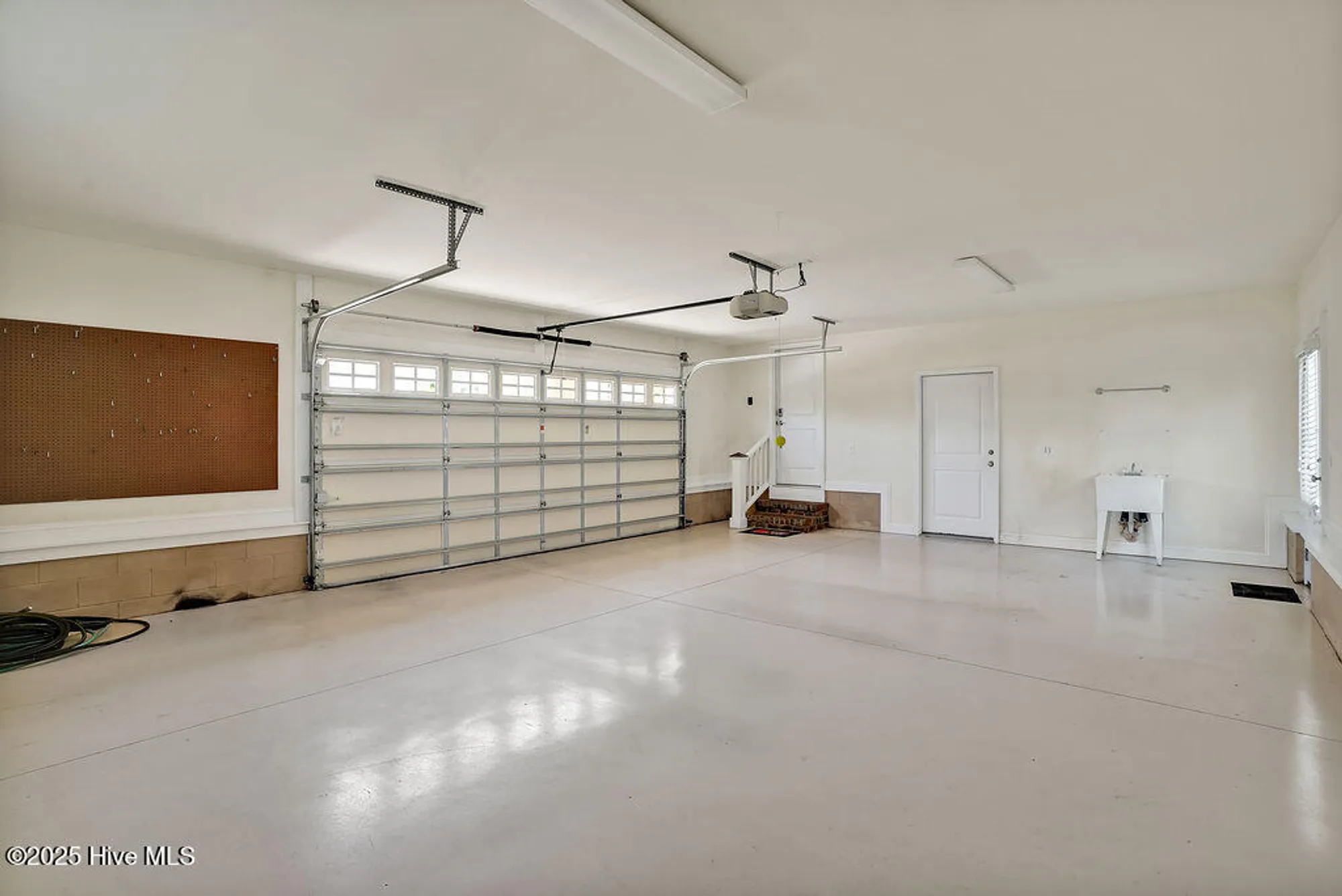 Property Slideshow image 44 of 86 | 2021 colony pines dr, Leland, NC, 28451