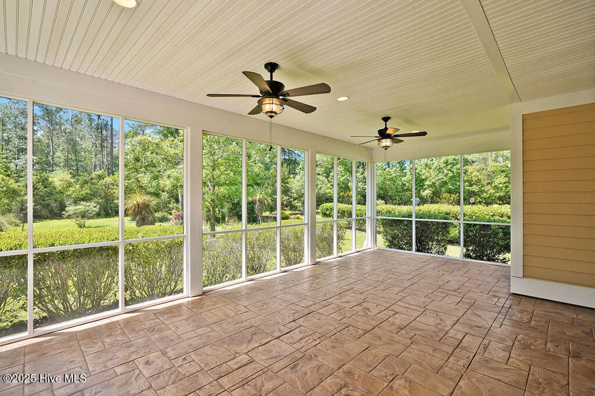 Property Slideshow image 48 of 86 | 2021 colony pines dr, Leland, NC, 28451