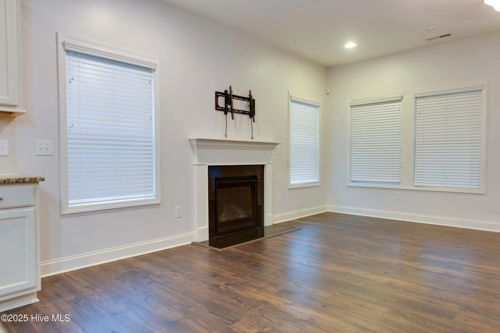 Property Slideshow image 15 of 50 | 5225 national garden trl, Winnabow, NC, 28479