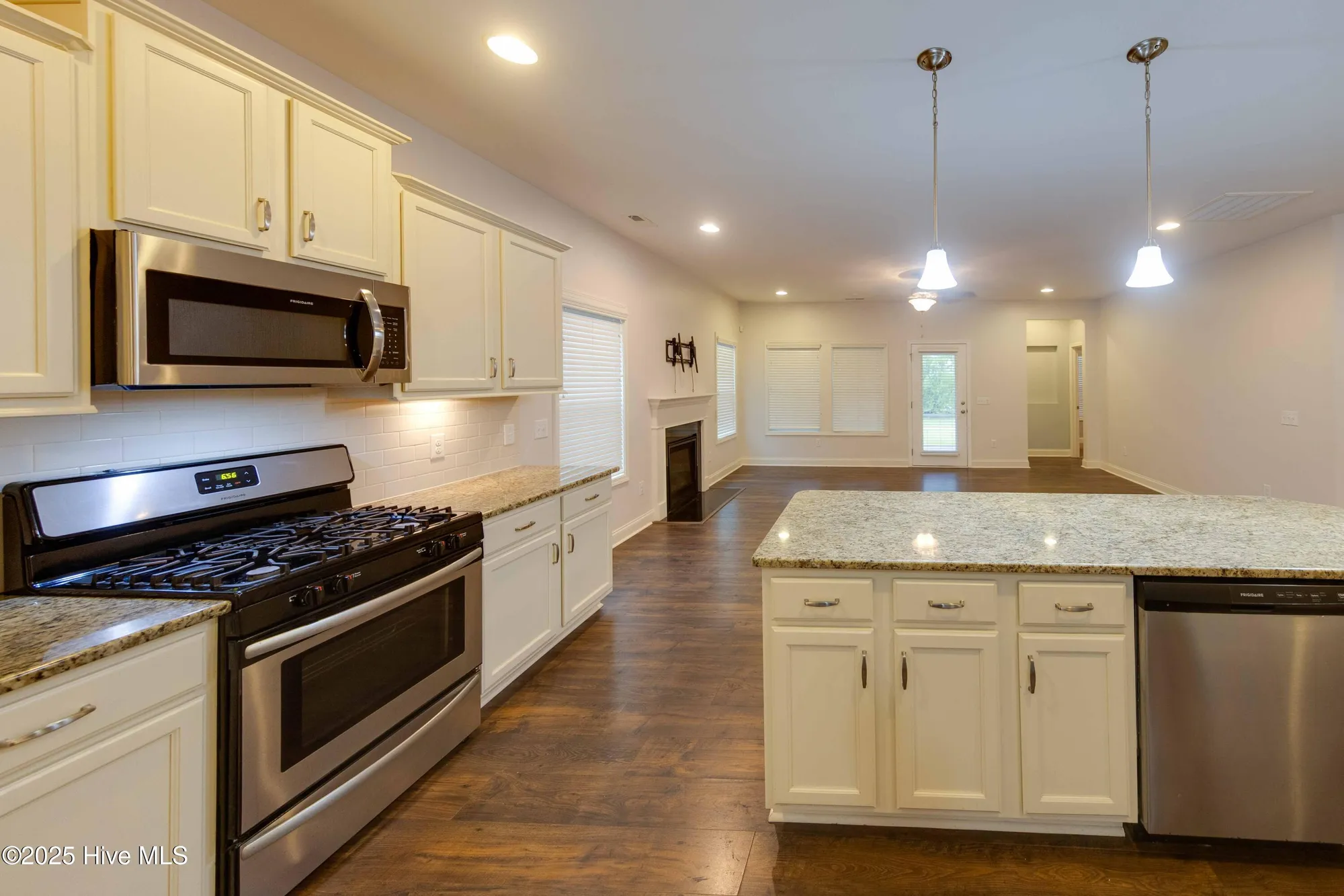 Property Slideshow image 6 of 50 | 5225 national garden trl, Winnabow, NC, 28479