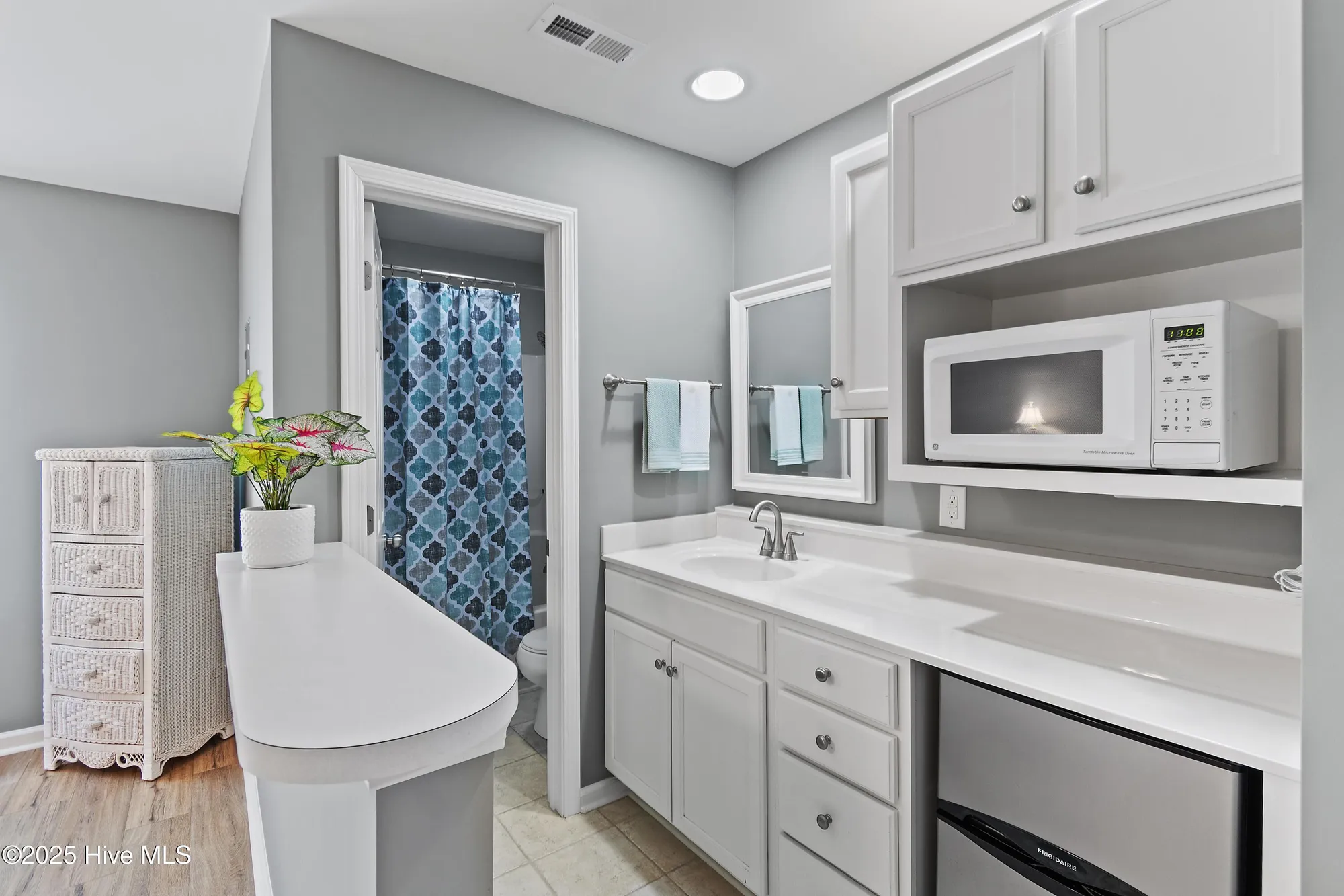 Property Slideshow image 24 of 43 | 3350 club villa dr 1605, Southport, NC, 28461