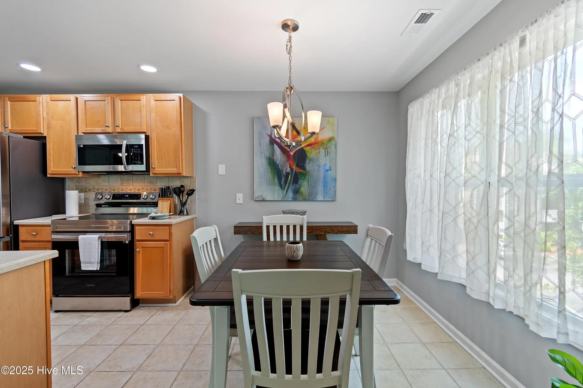 Property Slideshow image 13 of 43 | 3350 club villa dr 1605, Southport, NC, 28461