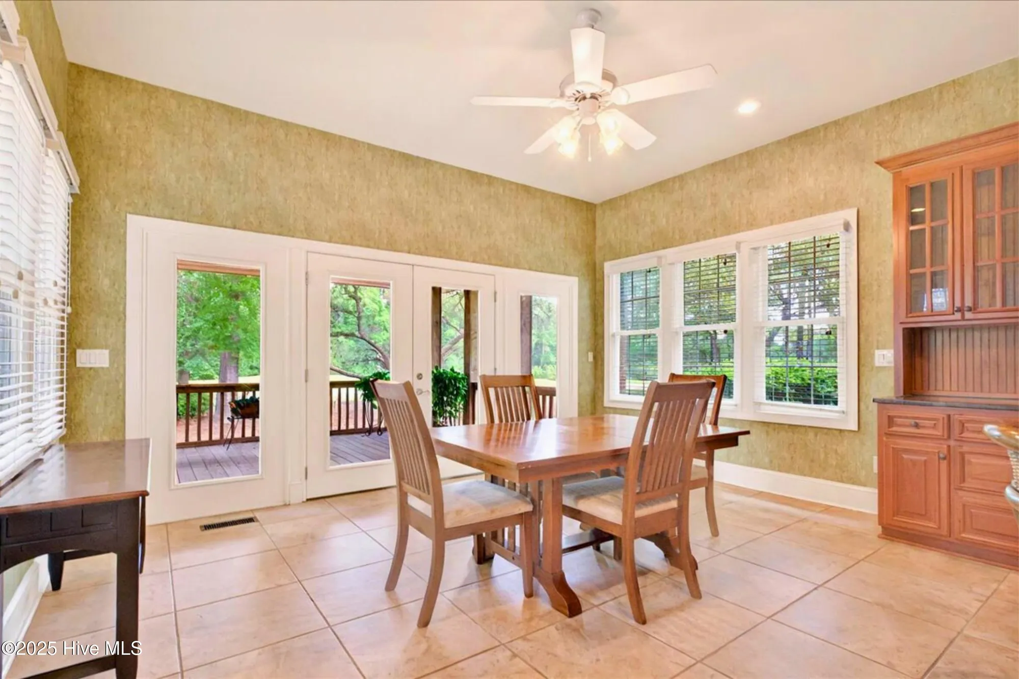 Property Slideshow image 15 of 67 | 79 windsor cir sw, Ocean Isle Beach, NC, 28469
