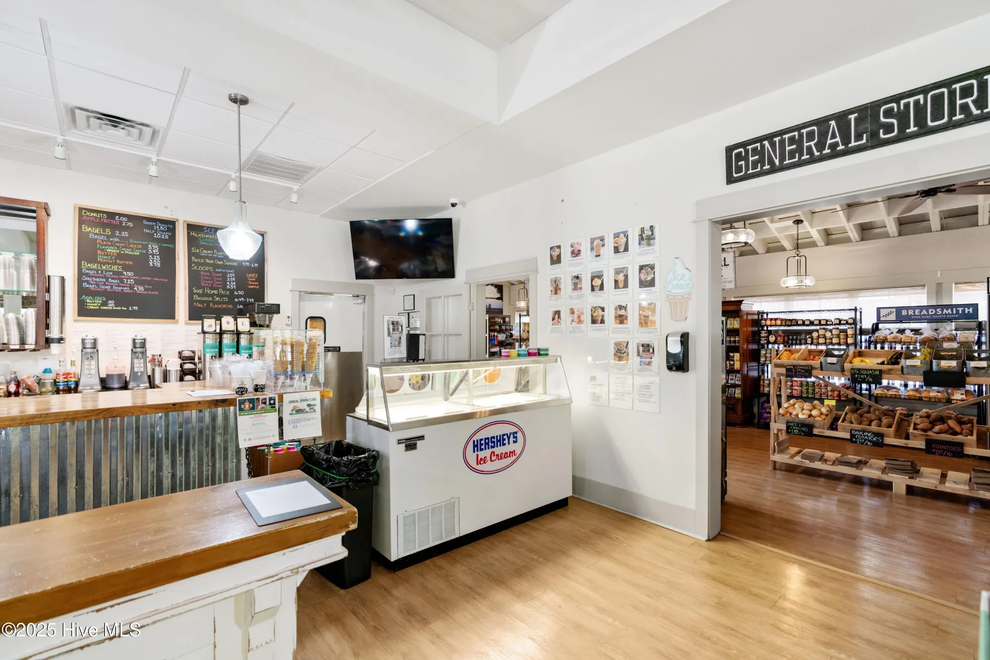 Property Slideshow image 8 of 18 | 929 chair rd, Castle Hayne, NC, 28429