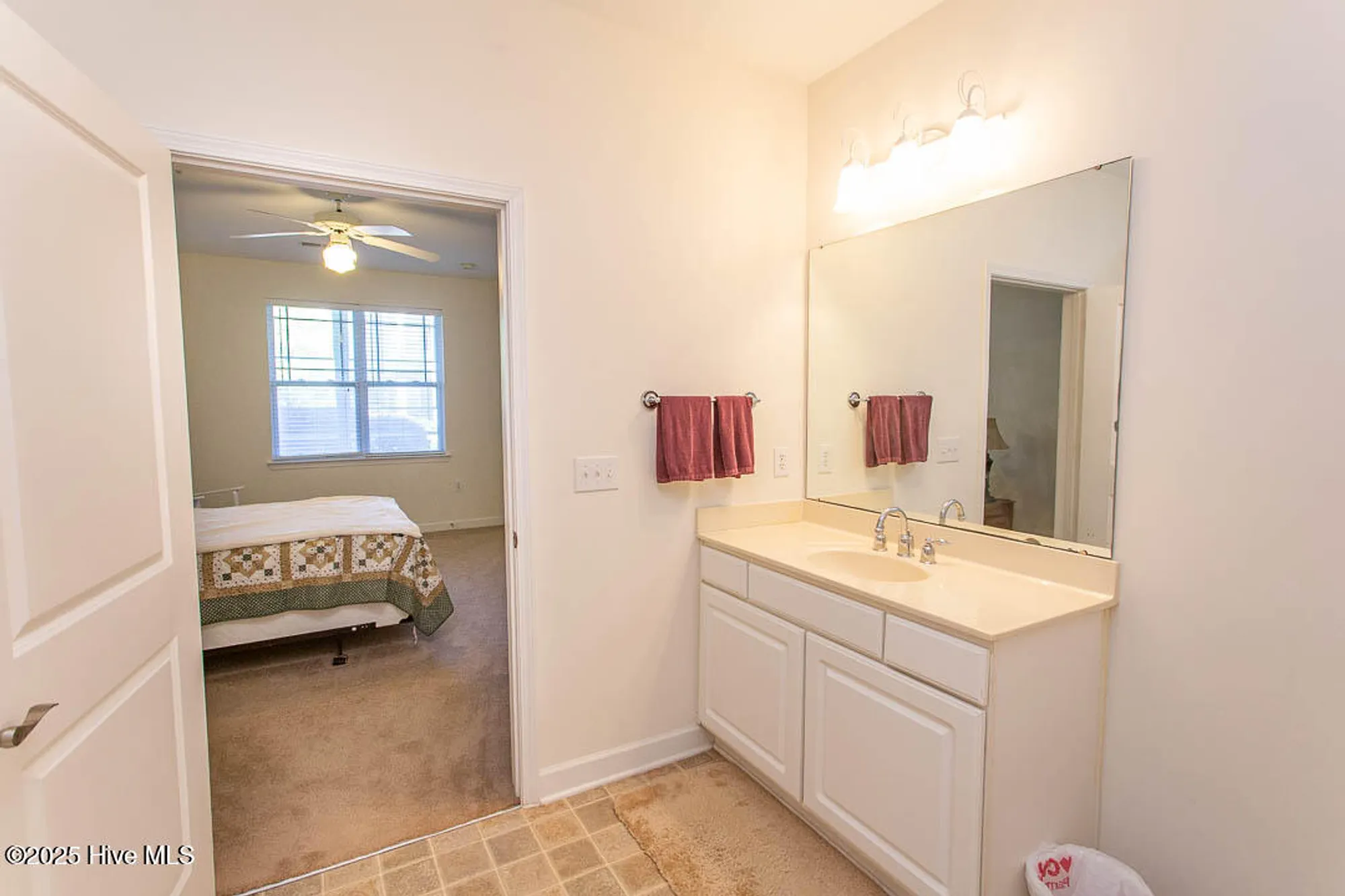 Property Slideshow image 15 of 30 | 395 s crow creek dr 1401, Calabash, NC, 28467