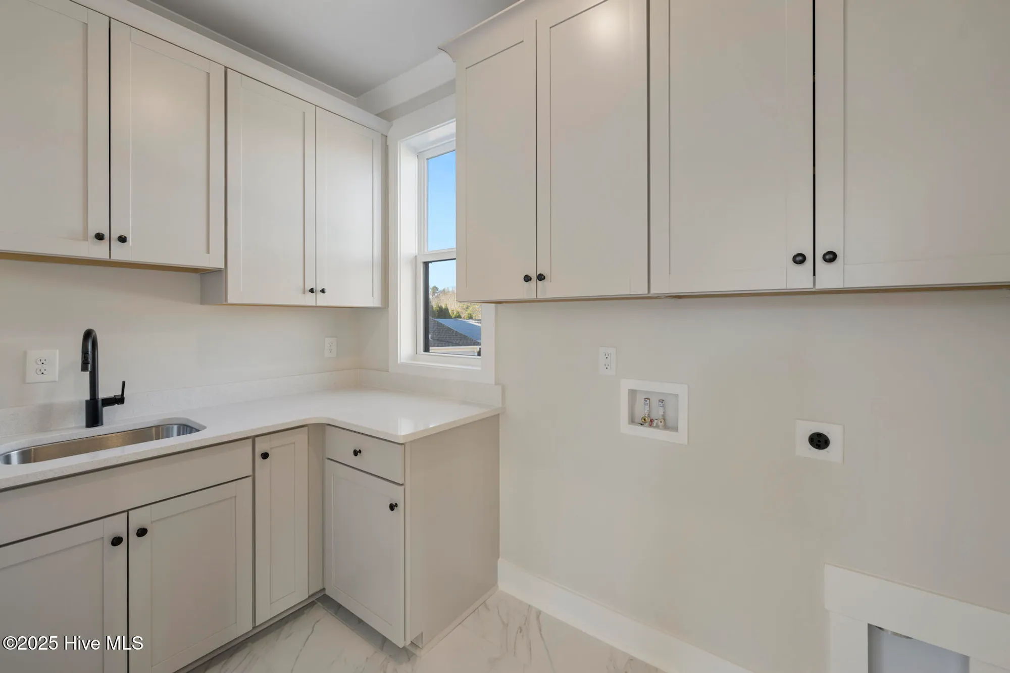 Property Slideshow image 20 of 36 | 115 s middleton dr, Calabash, NC, 28467