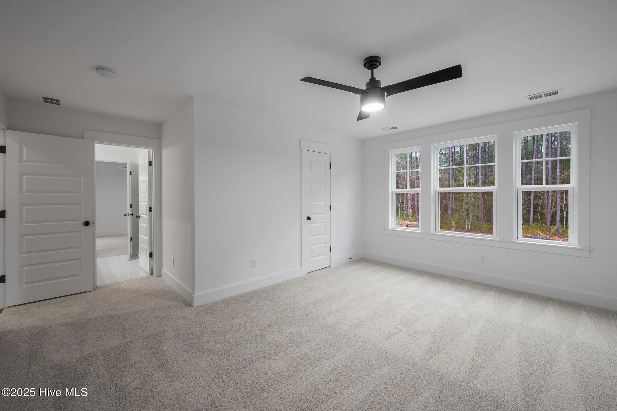 Property Slideshow image 32 of 45 | 1109 treyburn ct, Calabash, NC, 28467