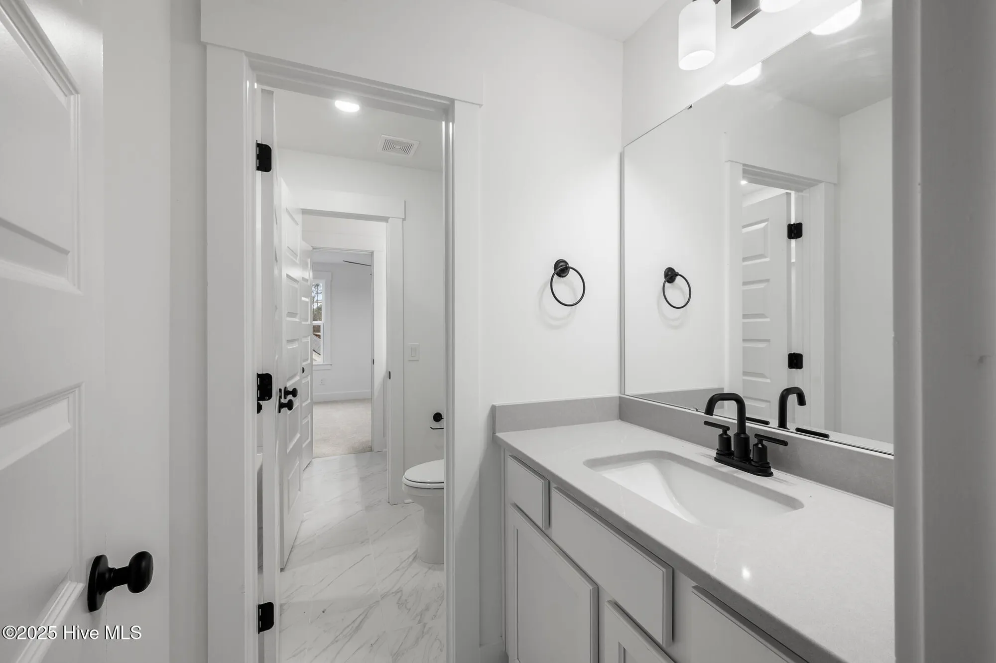 Property Slideshow image 33 of 45 | 1109 treyburn ct, Calabash, NC, 28467