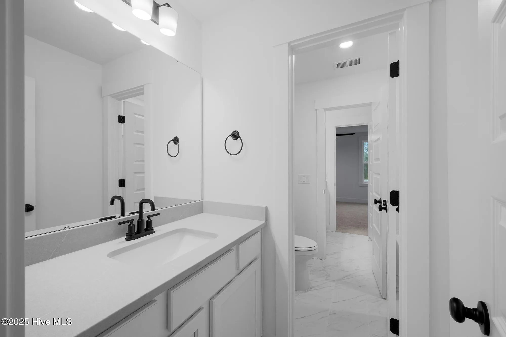 Property Slideshow image 42 of 45 | 1109 treyburn ct, Calabash, NC, 28467