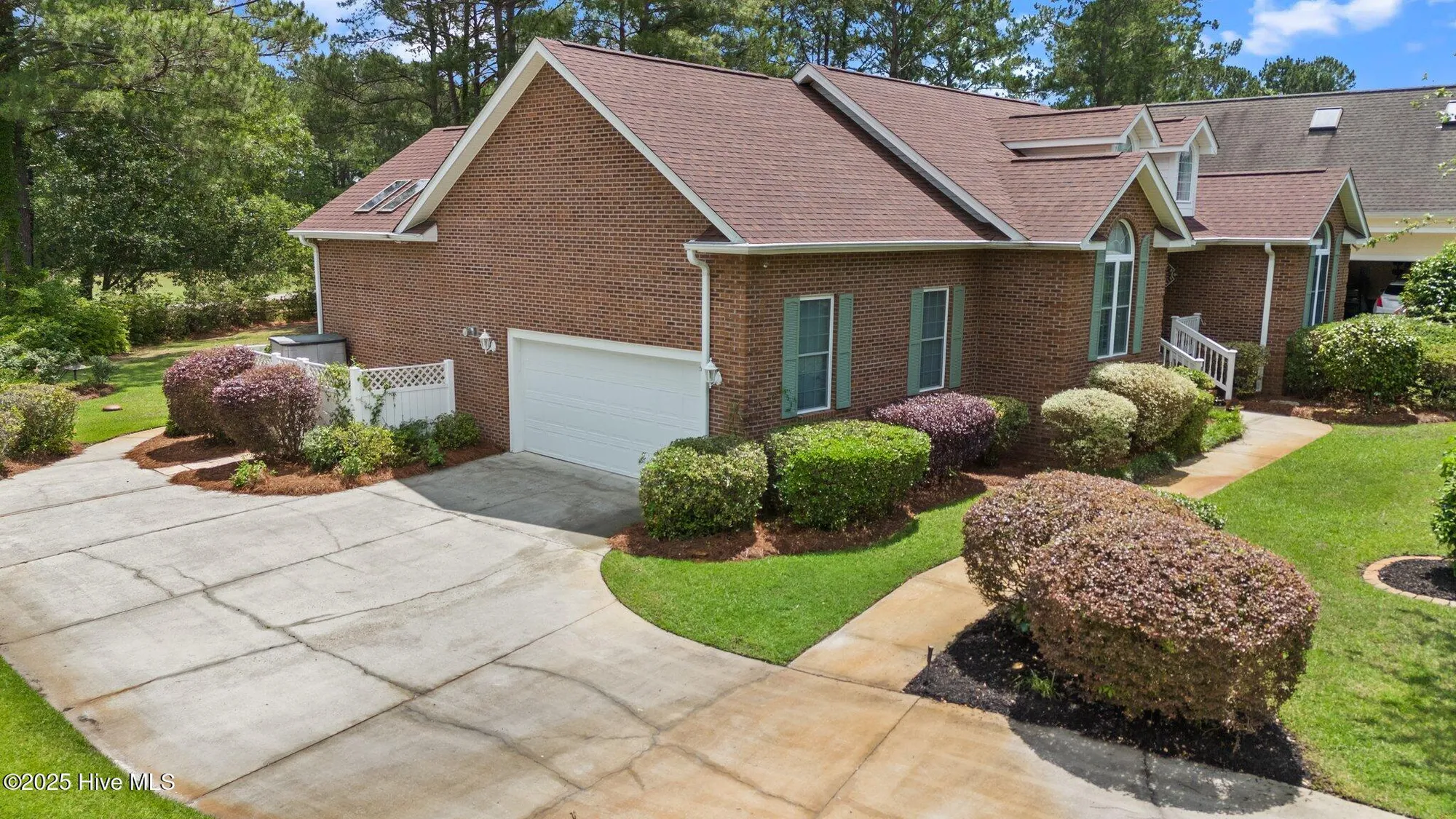 Property Slideshow image 5 of 45 | 722 wild oak ln, Calabash, NC, 28467