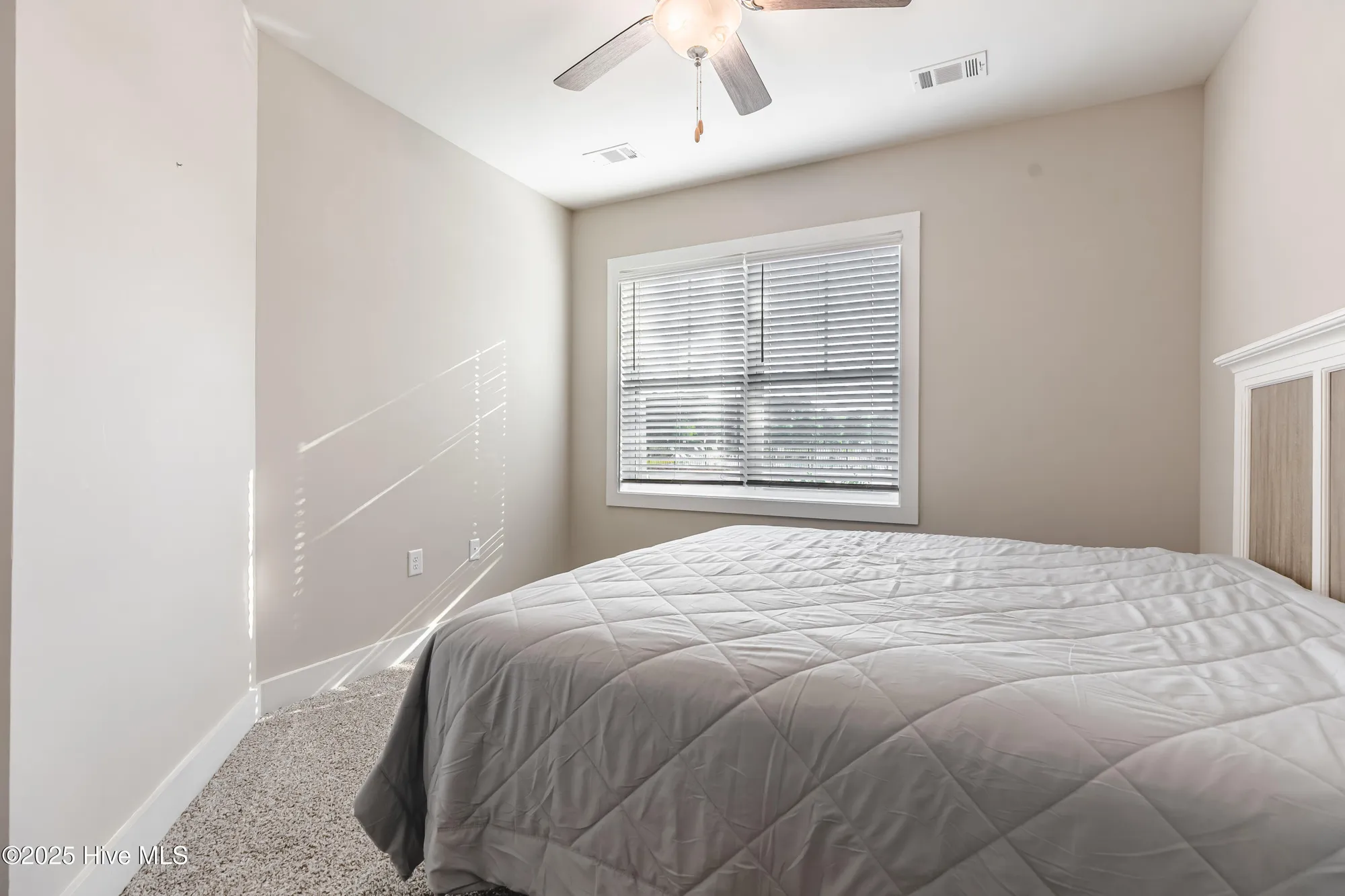 Property Slideshow image 11 of 36 | 395 s crow creek dr 1601, Calabash, NC, 28467