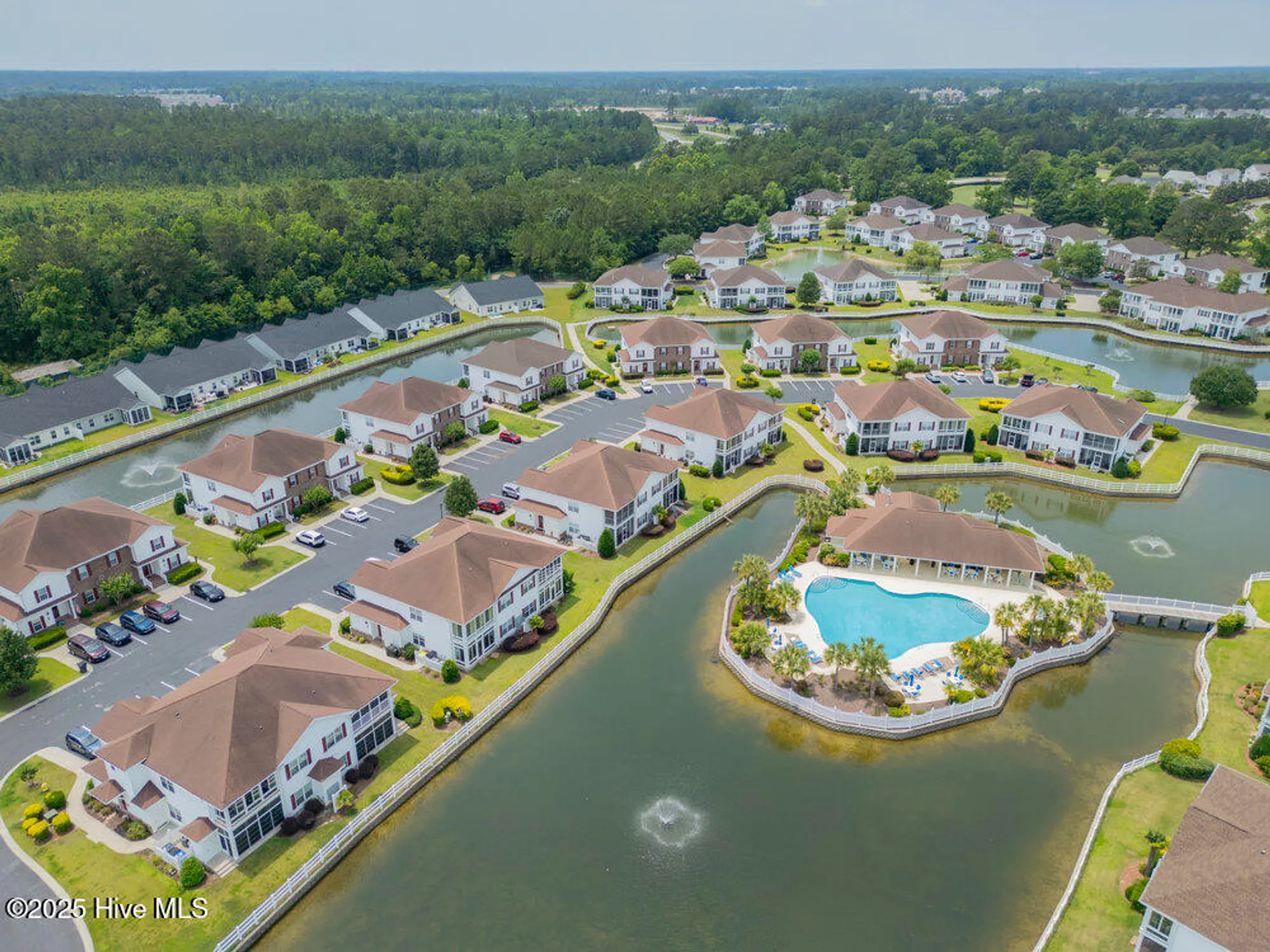 Property Slideshow image 32 of 47 | 8855 radcliff dr 53d, Calabash, NC, 28467