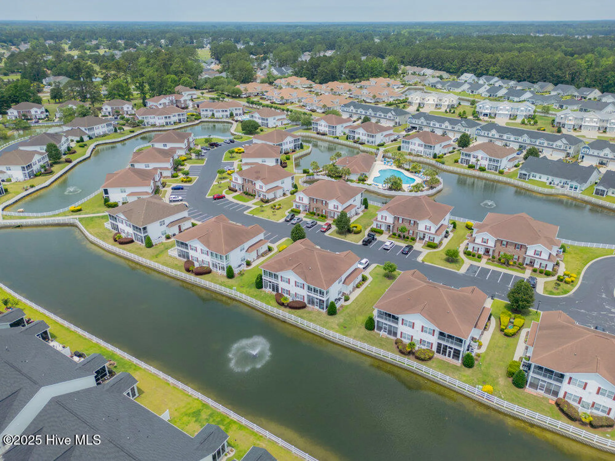 Property Slideshow image 33 of 47 | 8855 radcliff dr 53d, Calabash, NC, 28467