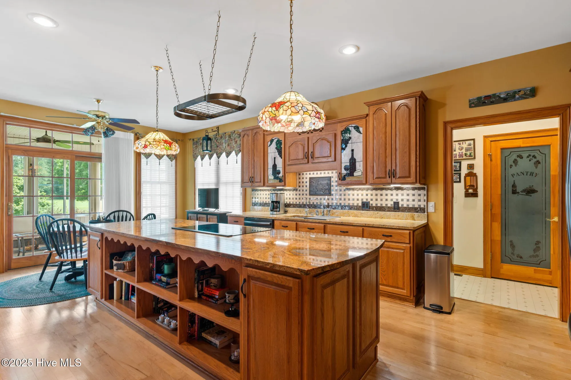 Property Slideshow image 3 of 48 | 567 fairburn ct, Calabash, NC, 28467
