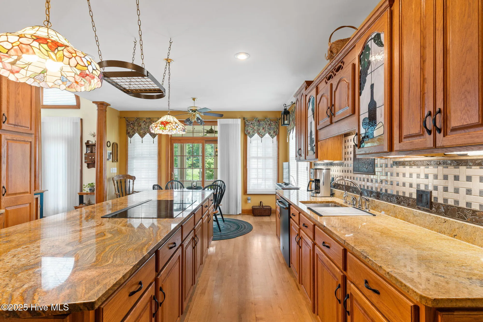 Property Slideshow image 4 of 48 | 567 fairburn ct, Calabash, NC, 28467
