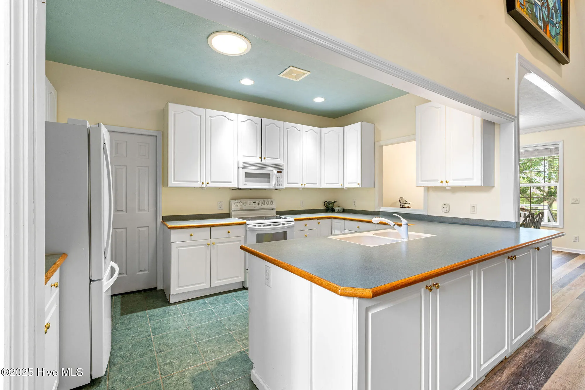 Property Slideshow image 12 of 82 | 3193 wexford way, Southport, NC, 28461