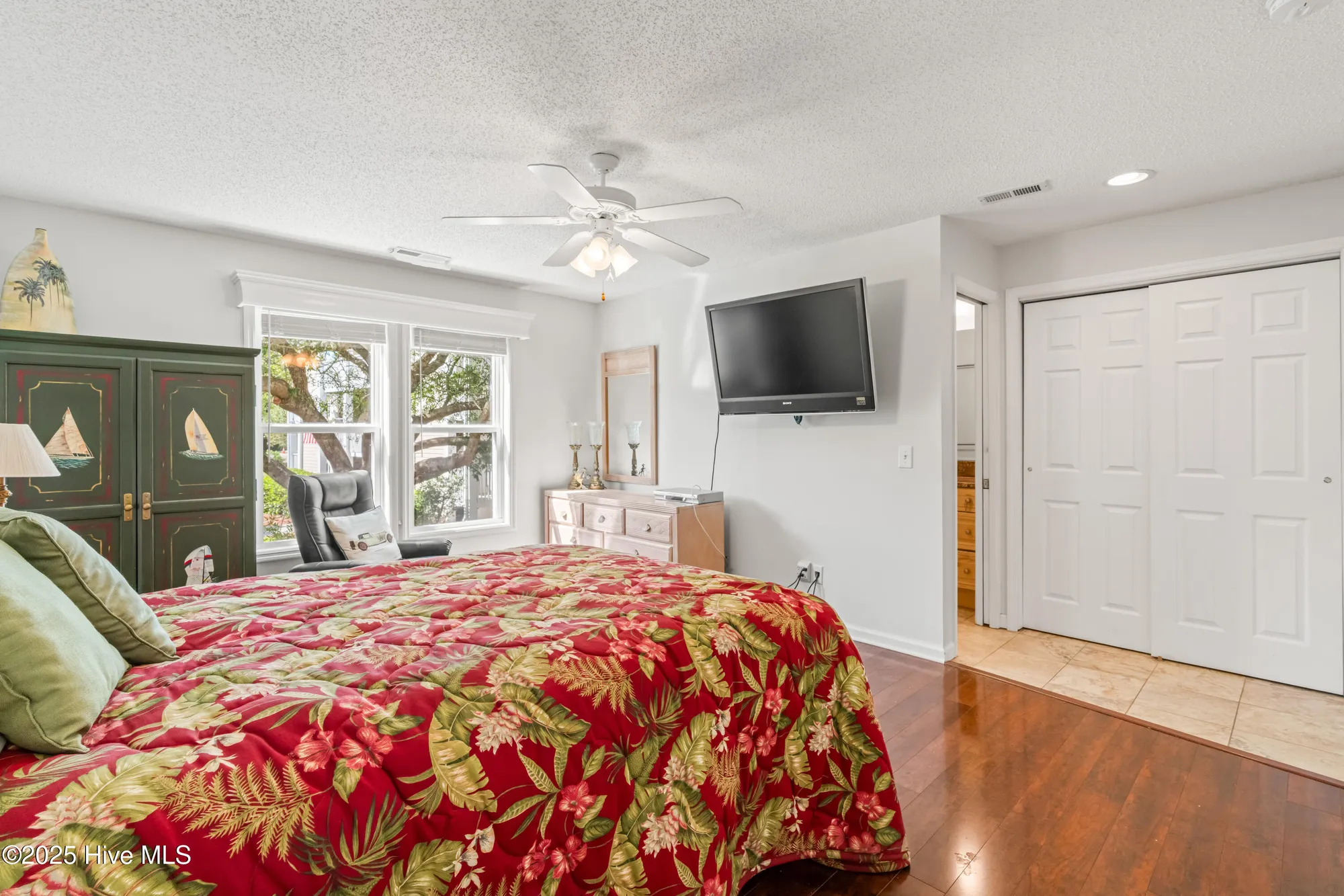 Property Slideshow image 17 of 27 | 3350 club villa dr 1403, Southport, NC, 28461