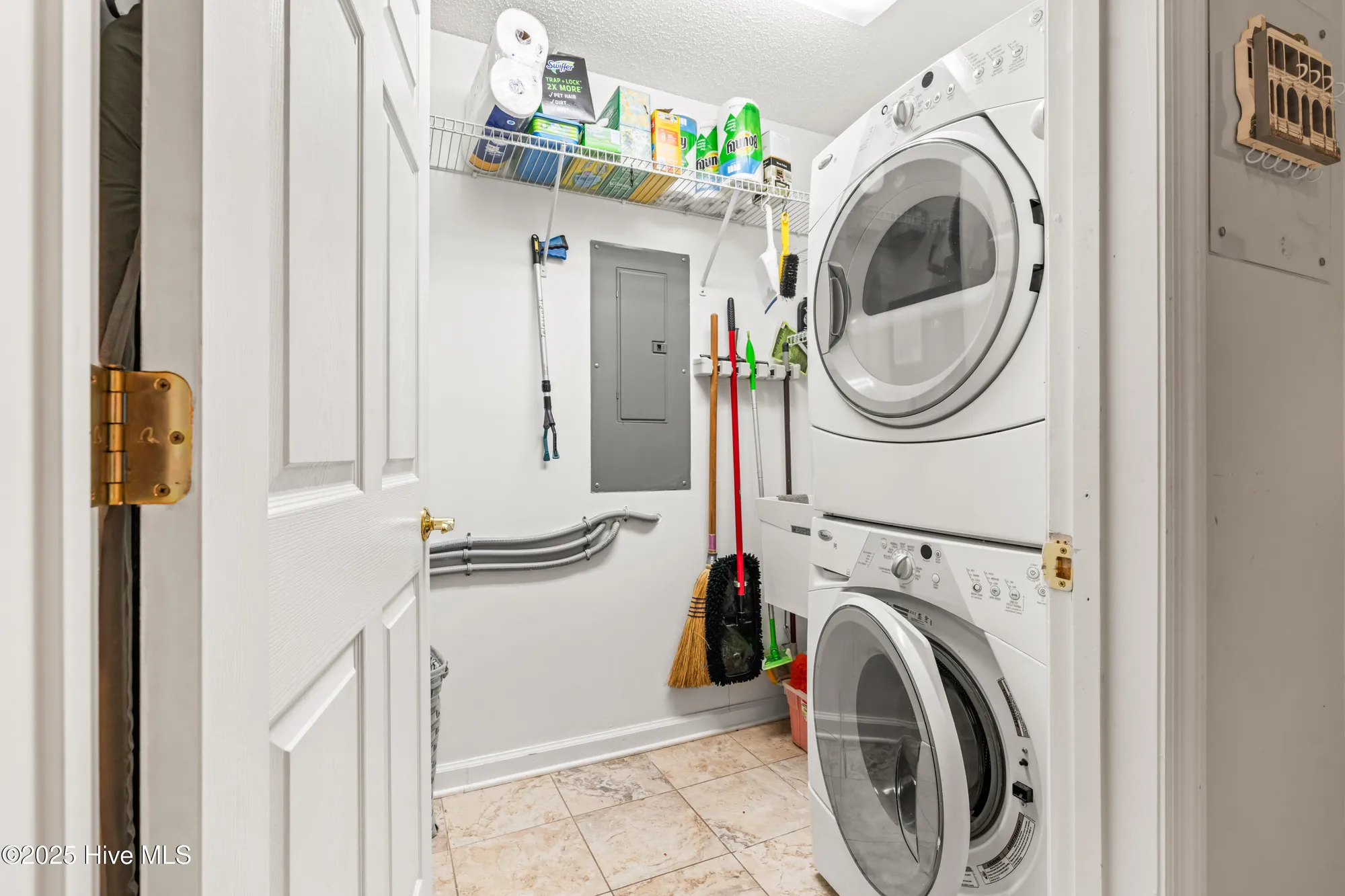 Property Slideshow image 25 of 27 | 3350 club villa dr 1403, Southport, NC, 28461