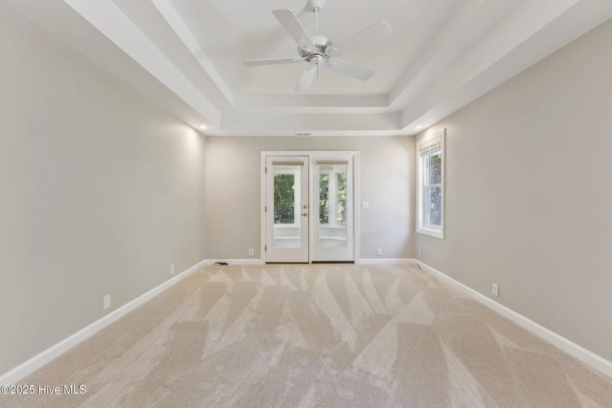 Property Slideshow image 15 of 39 | 8807 sawmill creek ln, Wilmington, NC, 28411