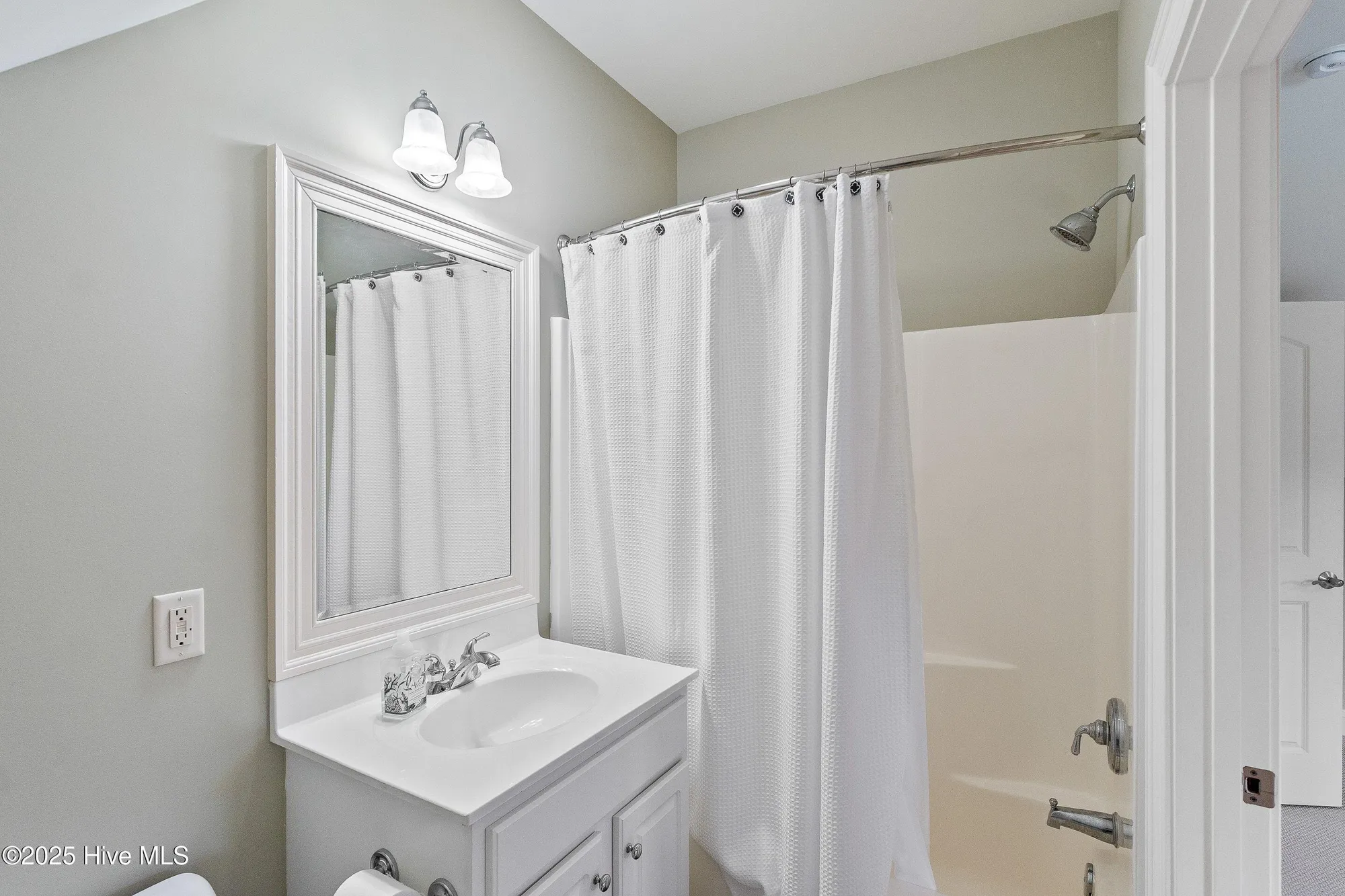 Property Slideshow image 31 of 36 | 3059 irwin dr, Southport, NC, 28461