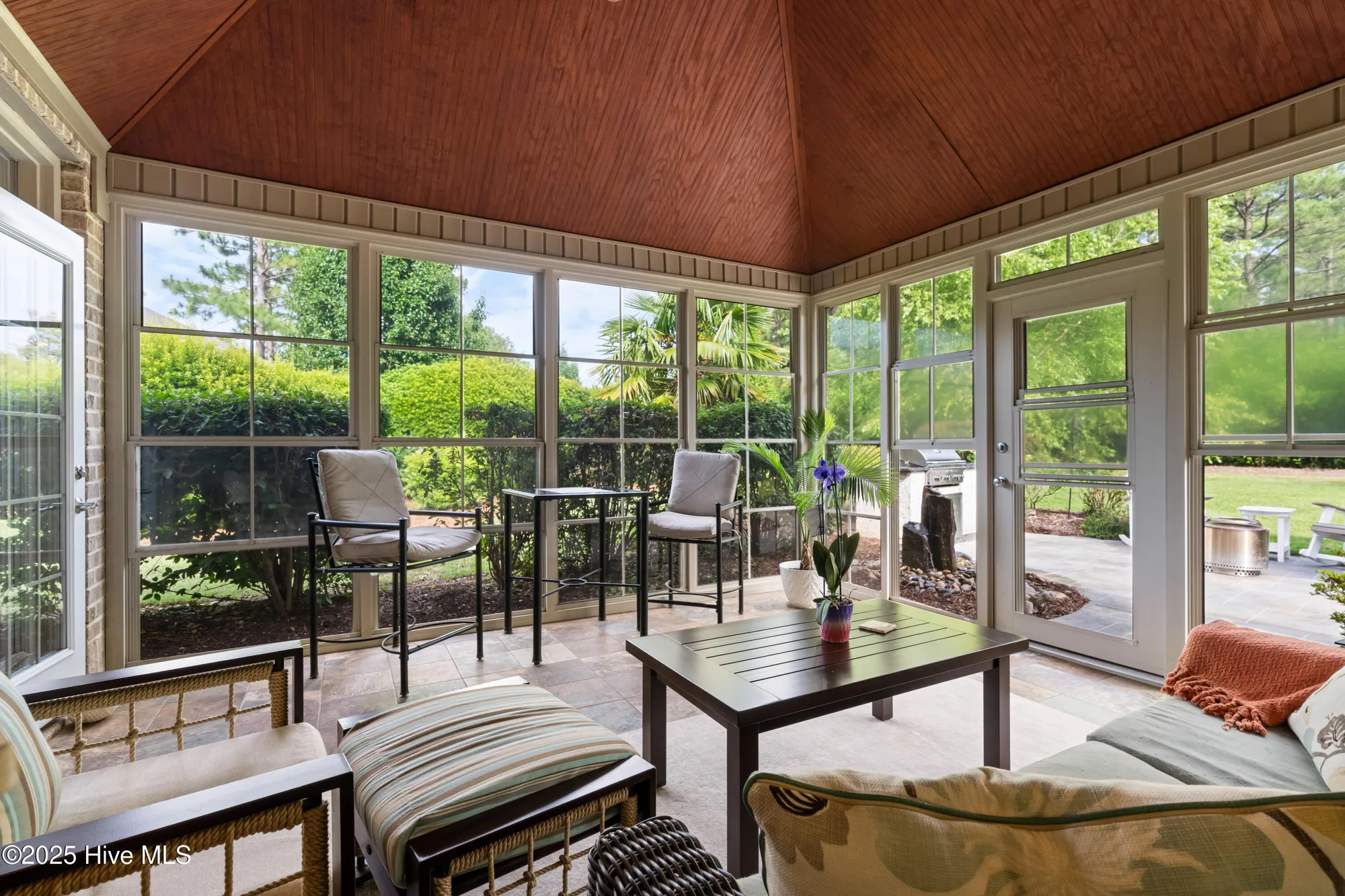 Property Slideshow image 9 of 51 | 310 white swan ct, Wilmington, NC, 28412