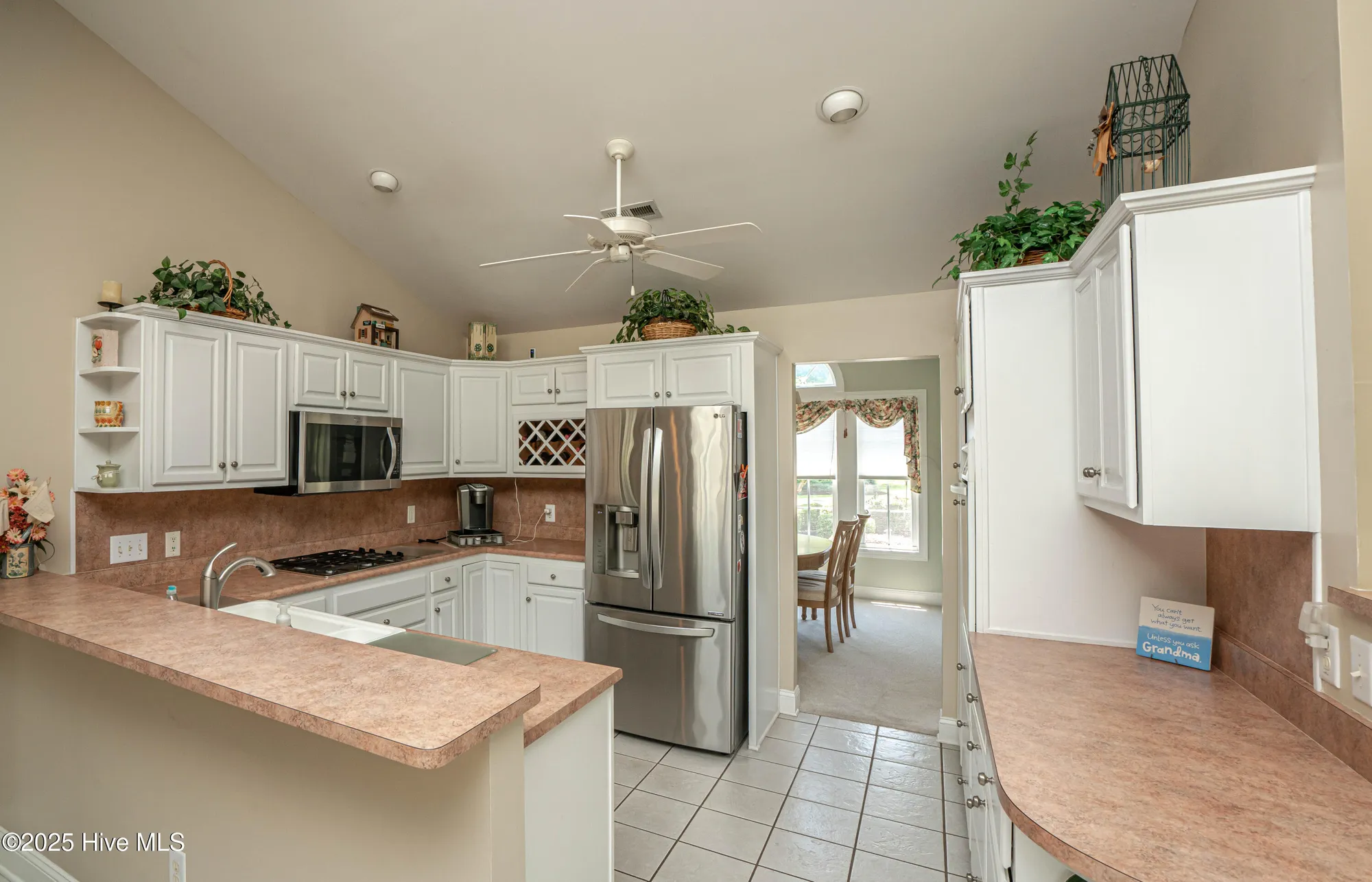 Property Slideshow image 12 of 51 | 522 glenburnie st, Calabash, NC, 28467