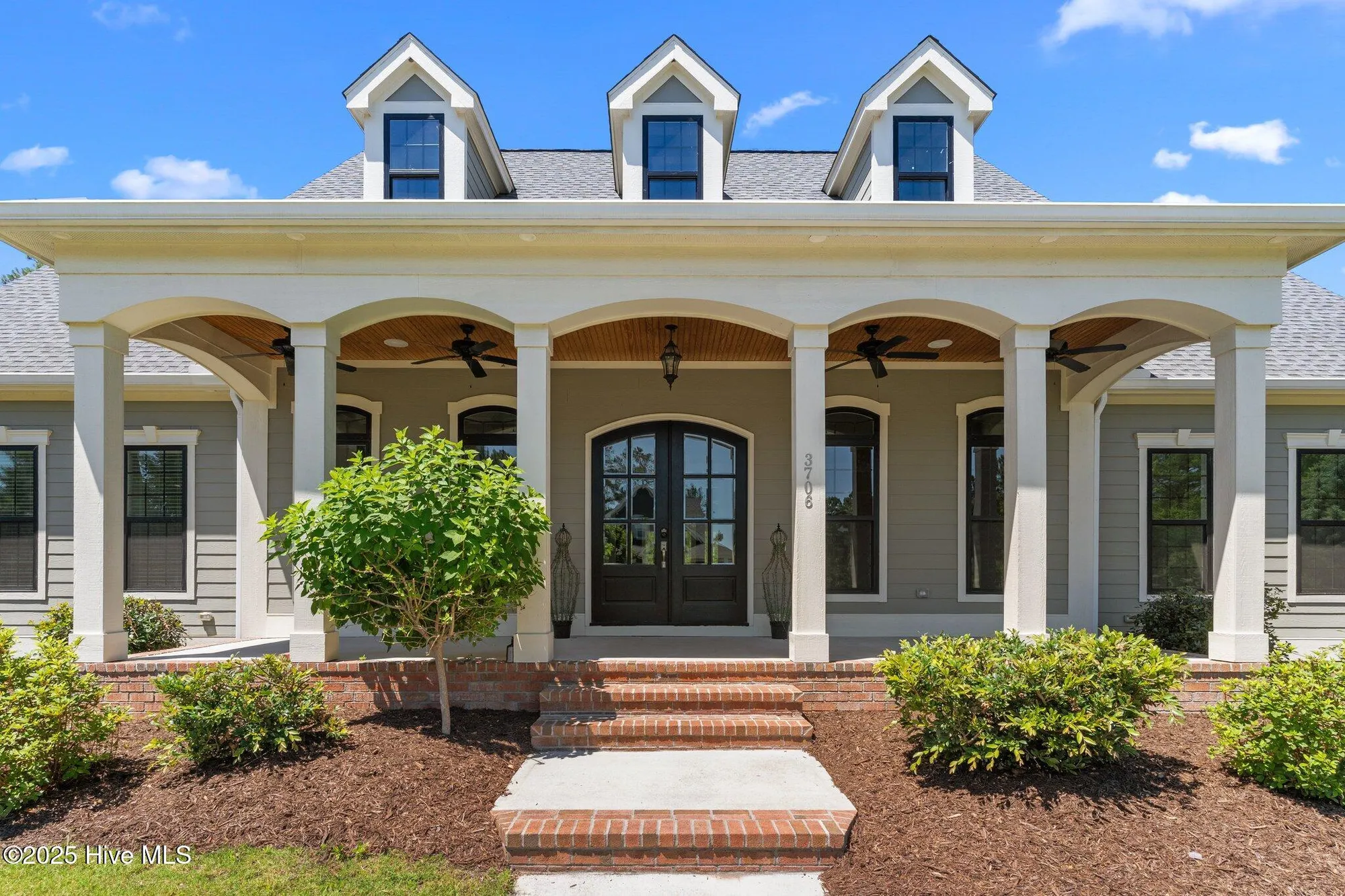 Property Slideshow image 5 of 87 | 3706 friendly orange ct, Leland, NC, 28451