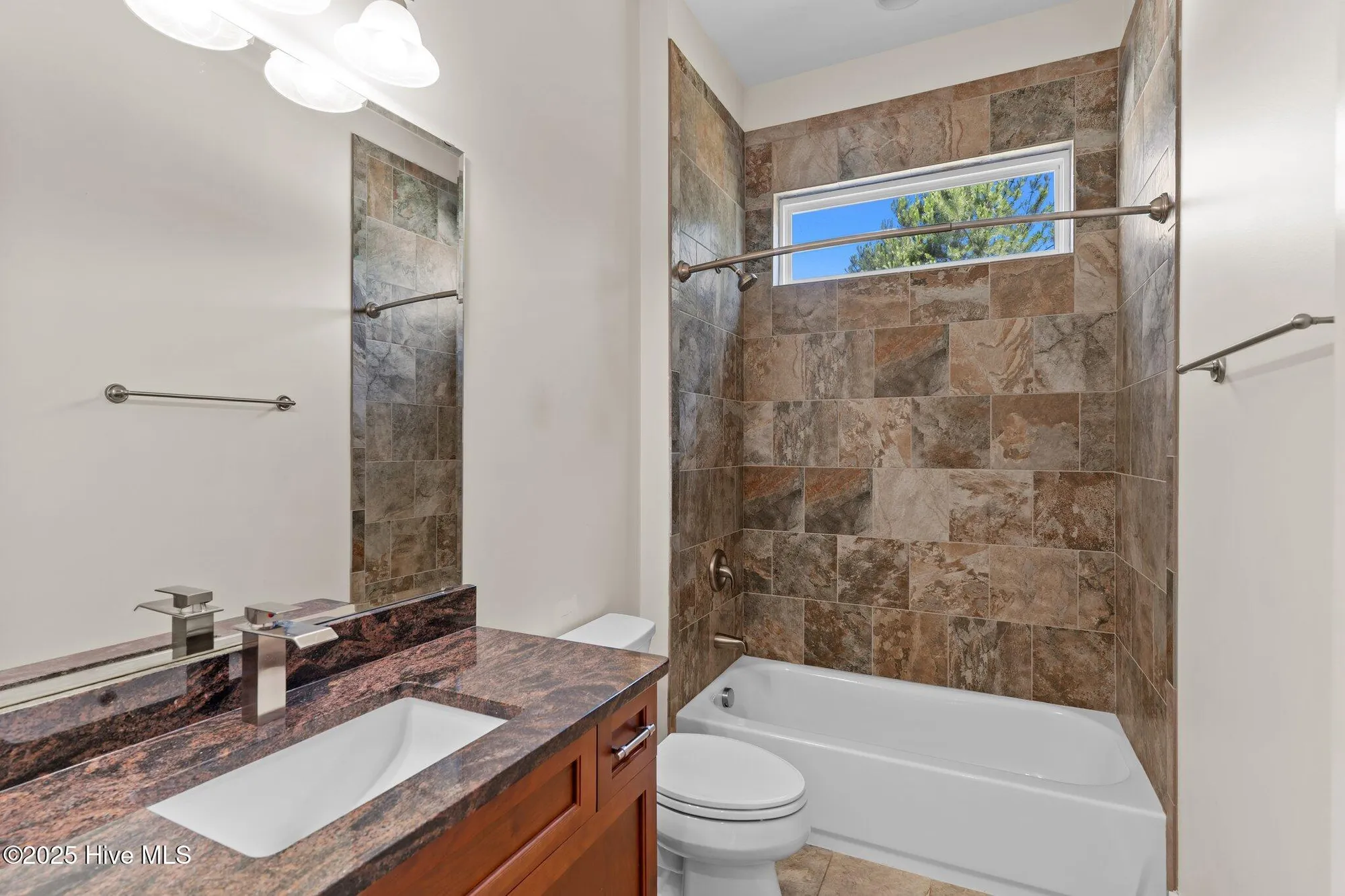 Property Slideshow image 50 of 87 | 3706 friendly orange ct, Leland, NC, 28451