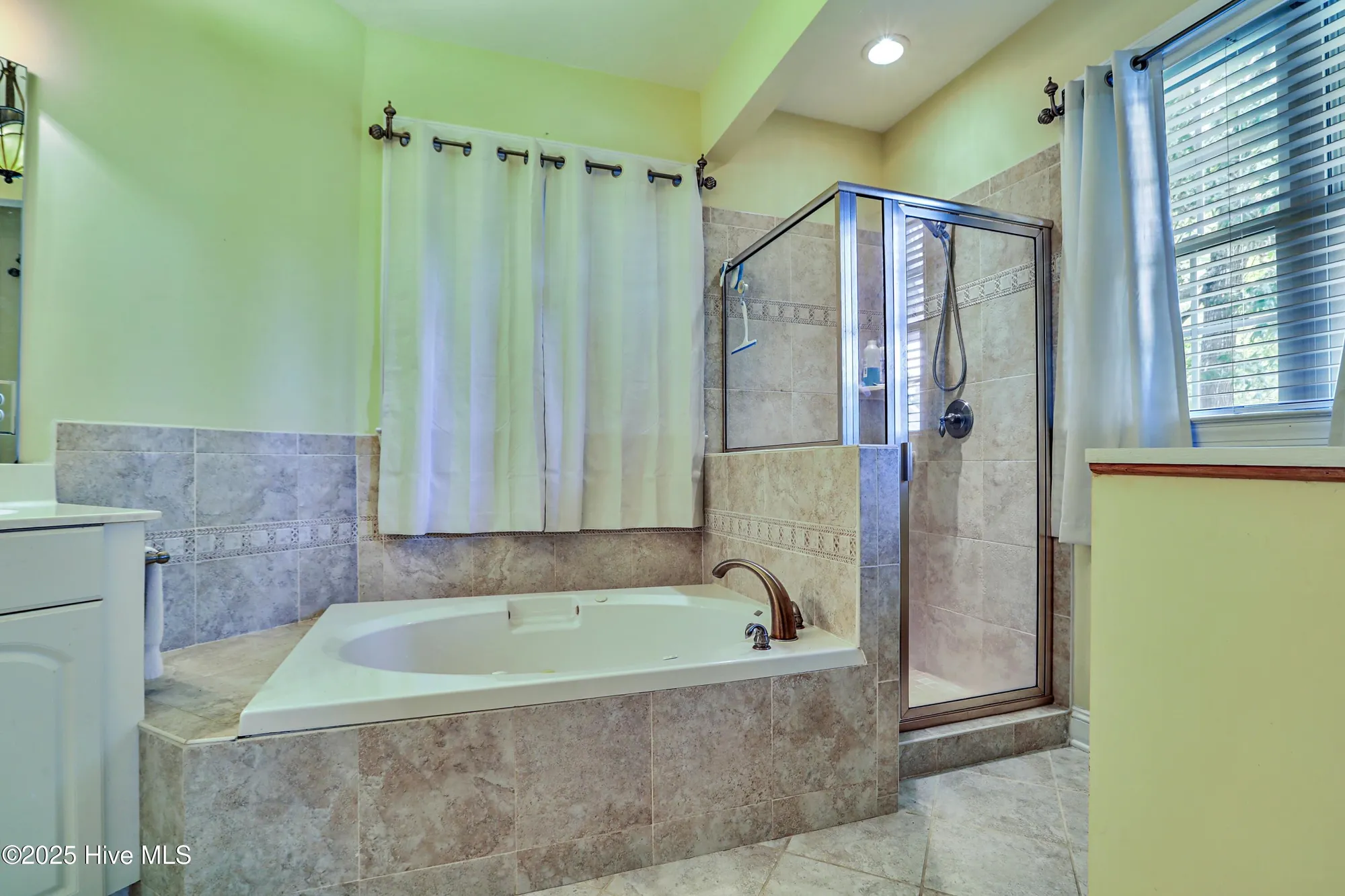 Property Slideshow image 17 of 45 | 1711 heather run ct, Bolivia, NC, 28422