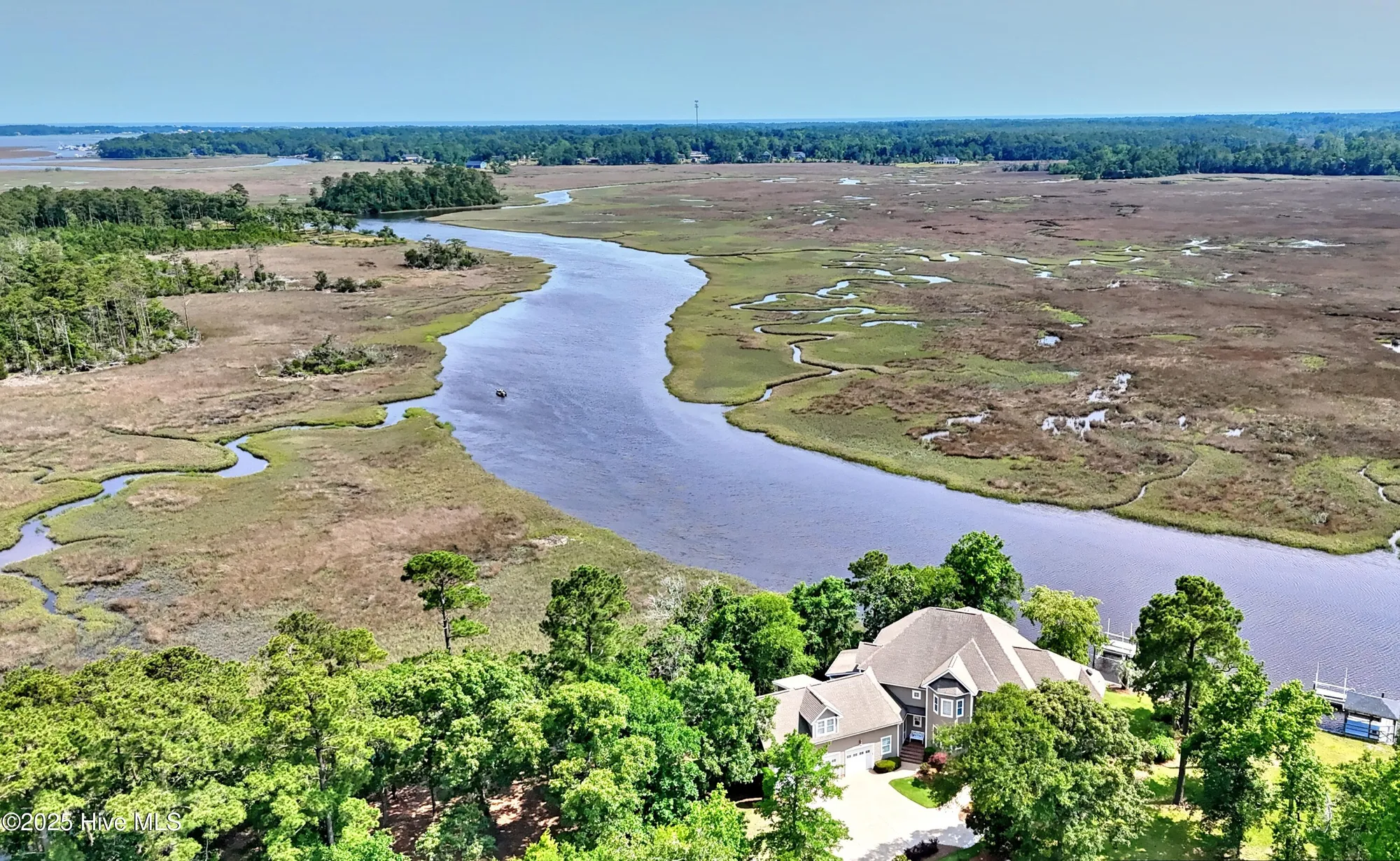 Property Slideshow image 5 of 90 | 466 herring gull ct, Bolivia, NC, 28422