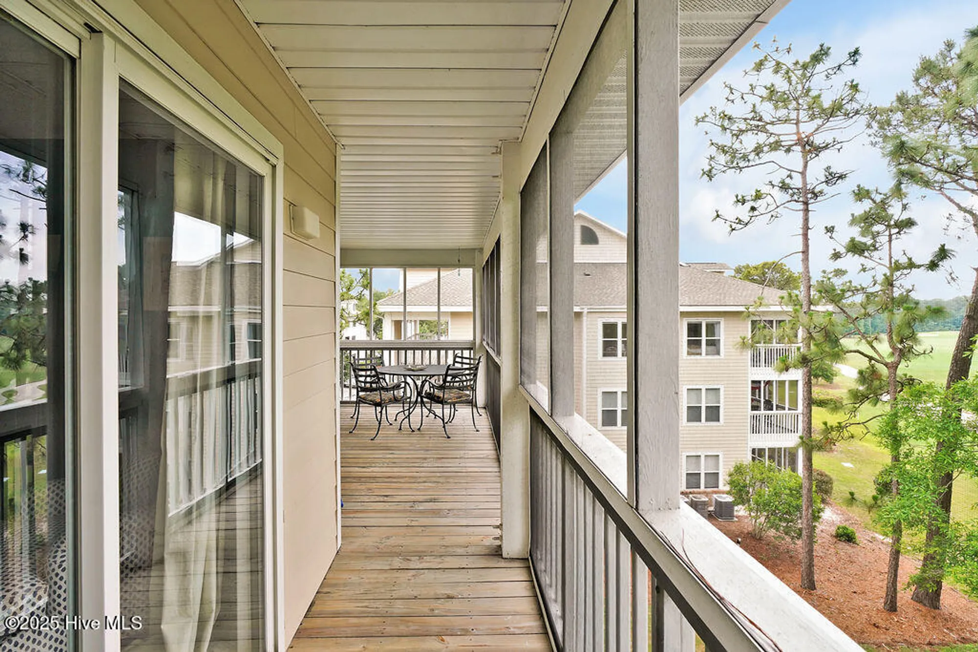 Property Slideshow image 31 of 125 | 3350 club villa dr 105, Southport, NC, 28461