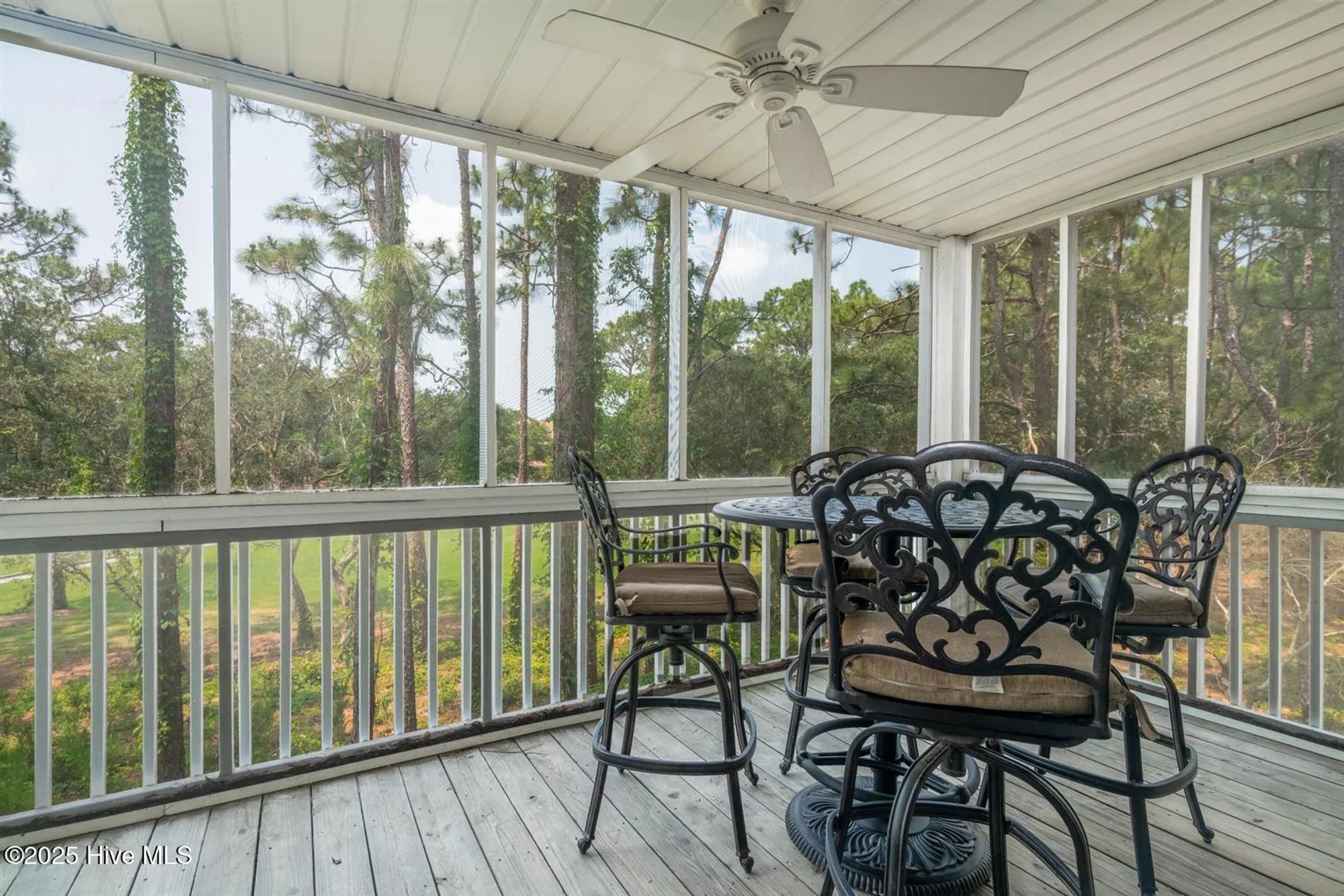 Property Slideshow image 14 of 34 | 3350 club villa dr 104, Southport, NC, 28461