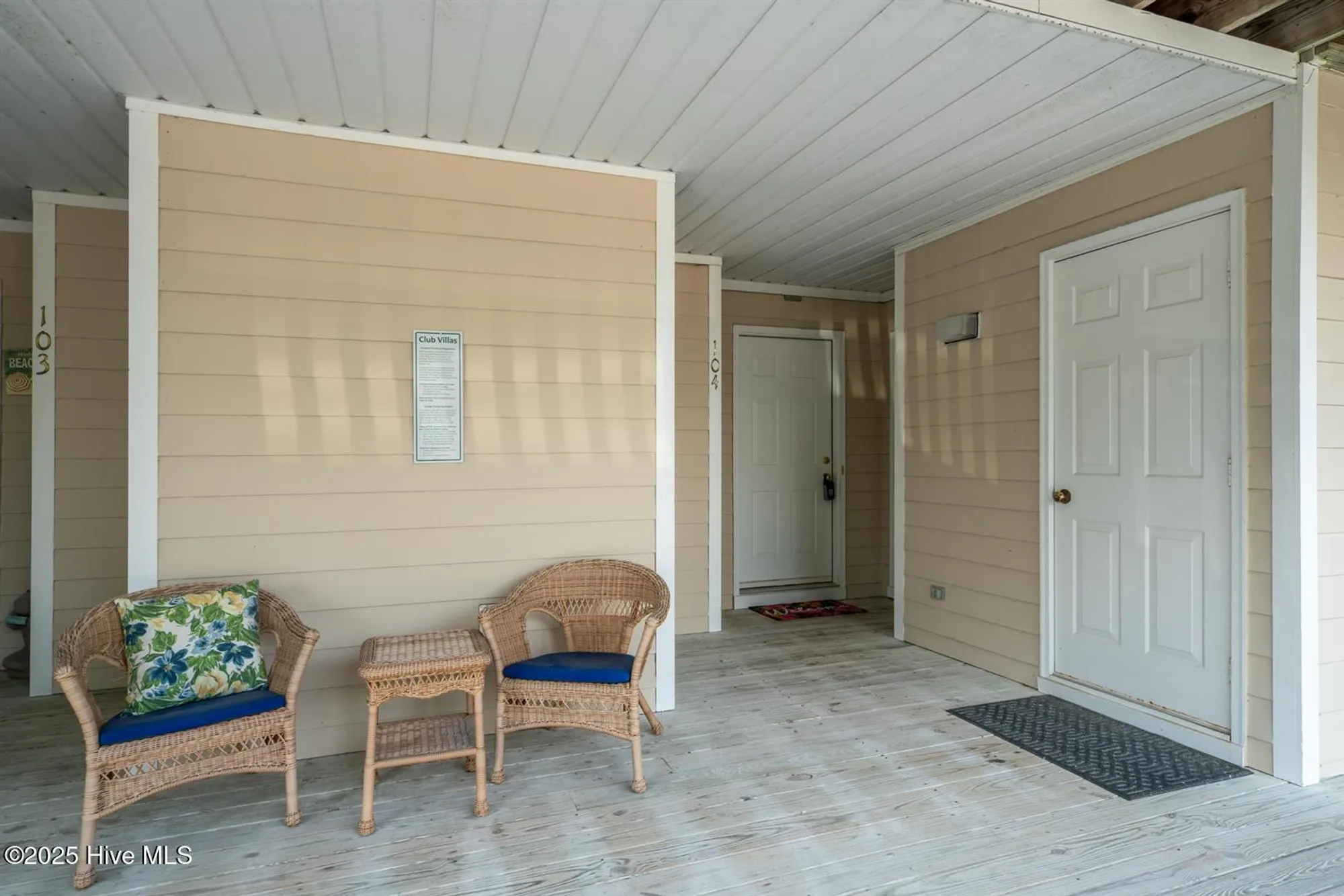 Property Slideshow image 4 of 34 | 3350 club villa dr 104, Southport, NC, 28461