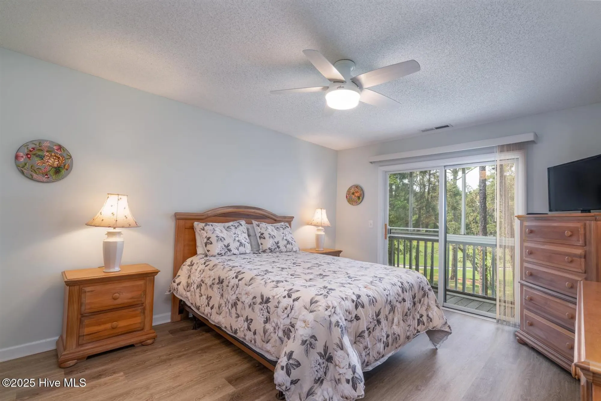 Property Slideshow image 18 of 34 | 3350 club villa dr 104, Southport, NC, 28461