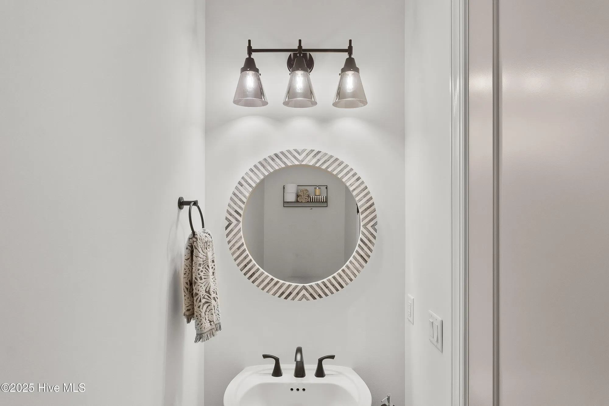 Property Slideshow image 25 of 43 | 3752 glenmere ln, Southport, NC, 28461