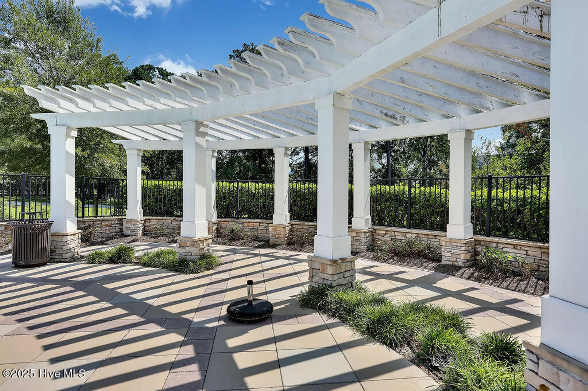 Property Slideshow image 50 of 125 | 3350 club villa dr 105, Southport, NC, 28461