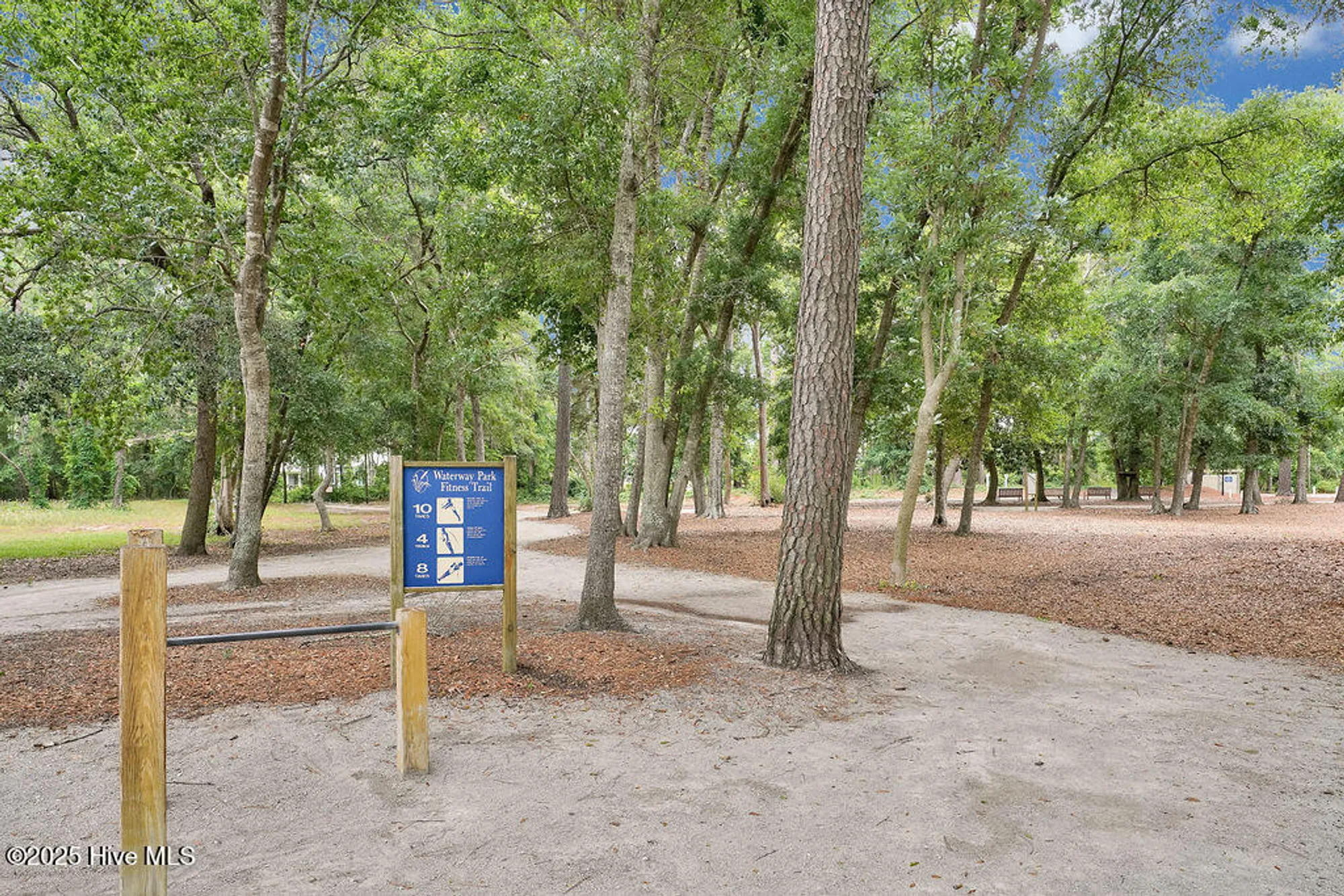 Property Slideshow image 102 of 125 | 3350 club villa dr 105, Southport, NC, 28461
