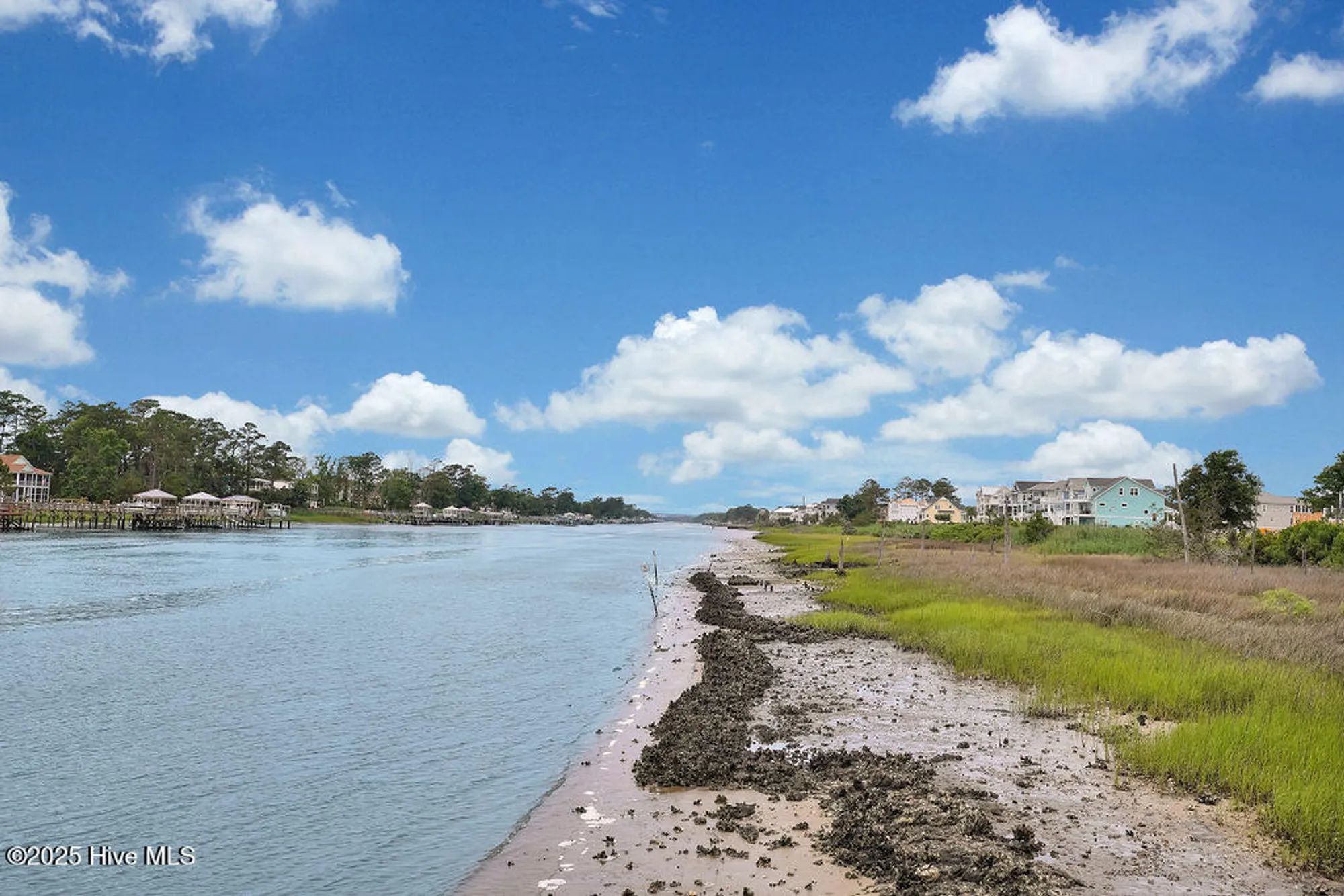 Property Slideshow image 112 of 125 | 3350 club villa dr 105, Southport, NC, 28461