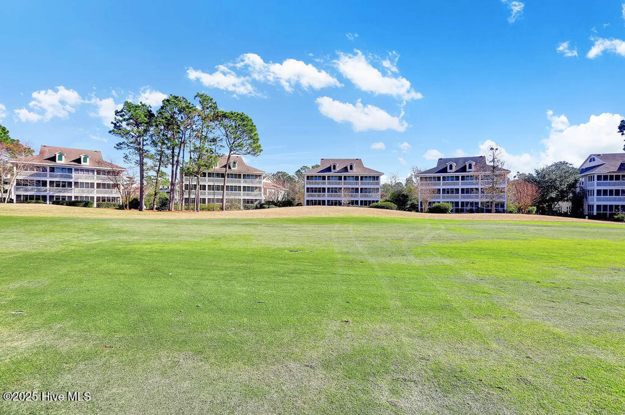 Property Slideshow image 57 of 125 | 3350 club villa dr 105, Southport, NC, 28461