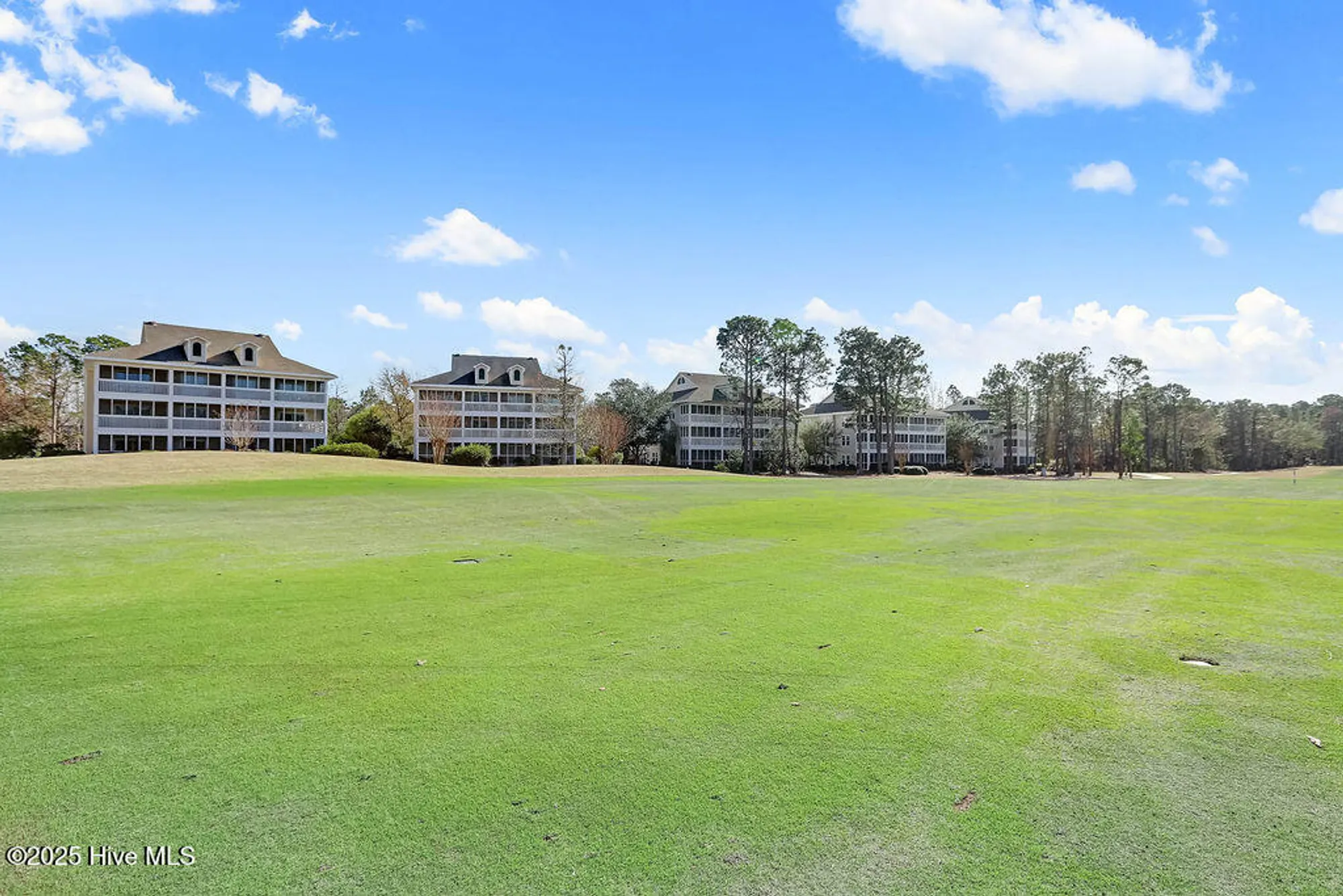 Property Slideshow image 58 of 125 | 3350 club villa dr 105, Southport, NC, 28461