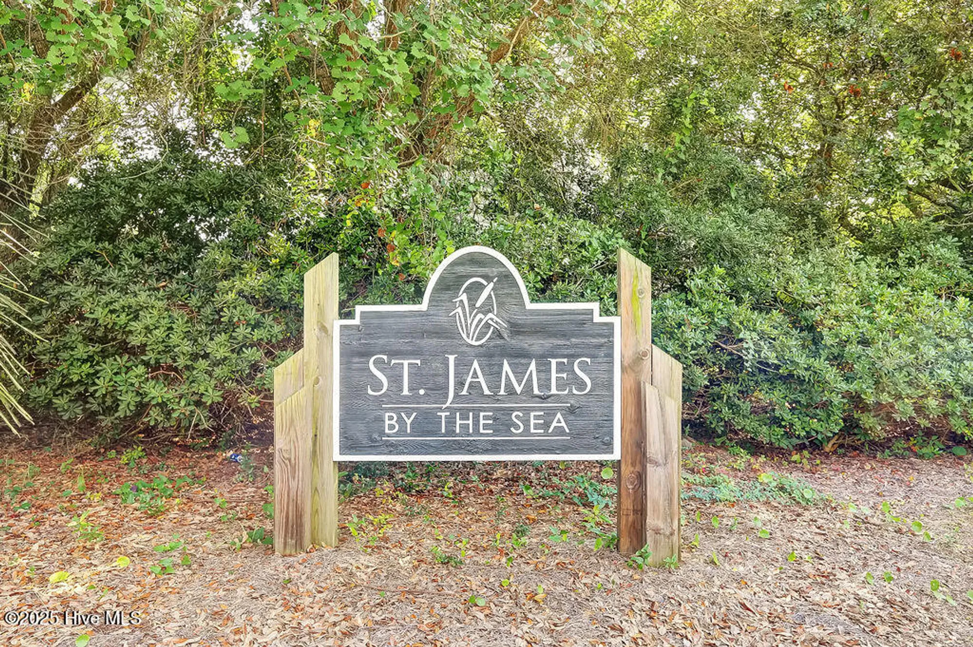 Property Slideshow image 70 of 125 | 3350 club villa dr 105, Southport, NC, 28461